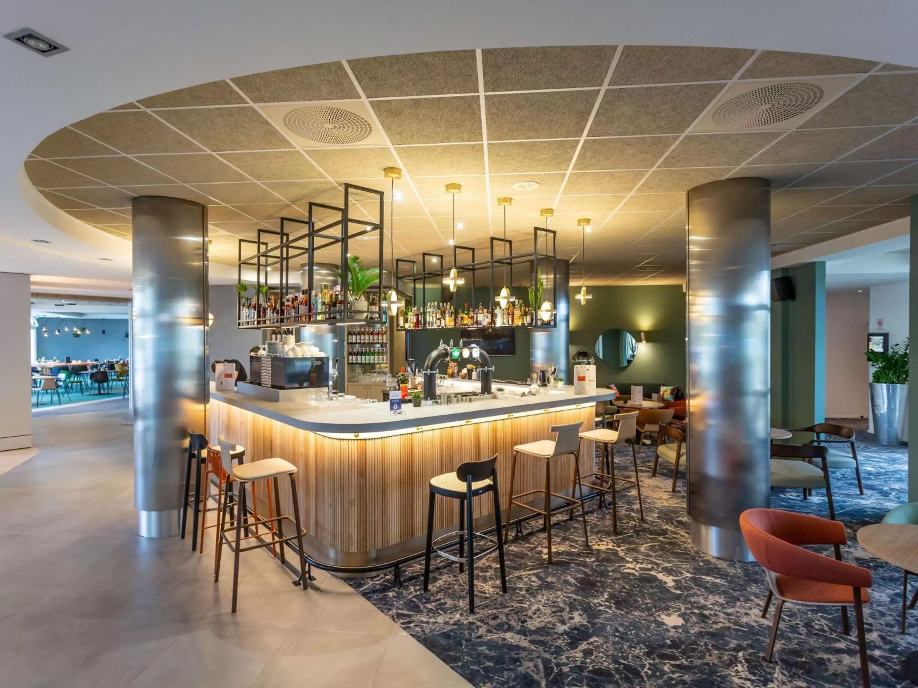 Lounge or bar, Lounge/Bar in Novotel Bourges