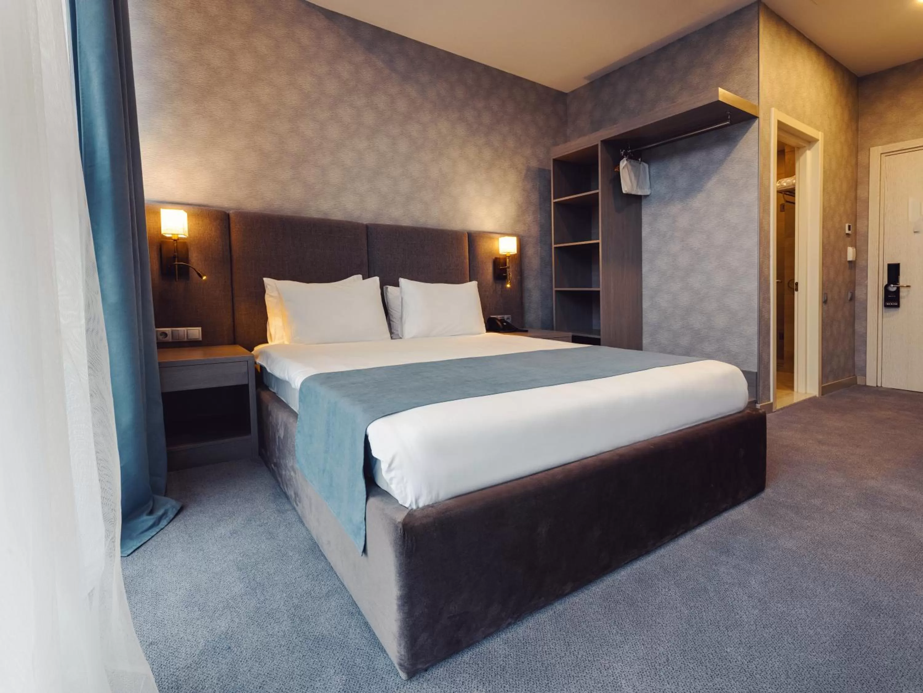 Bed in Meta Business Hotel By King David