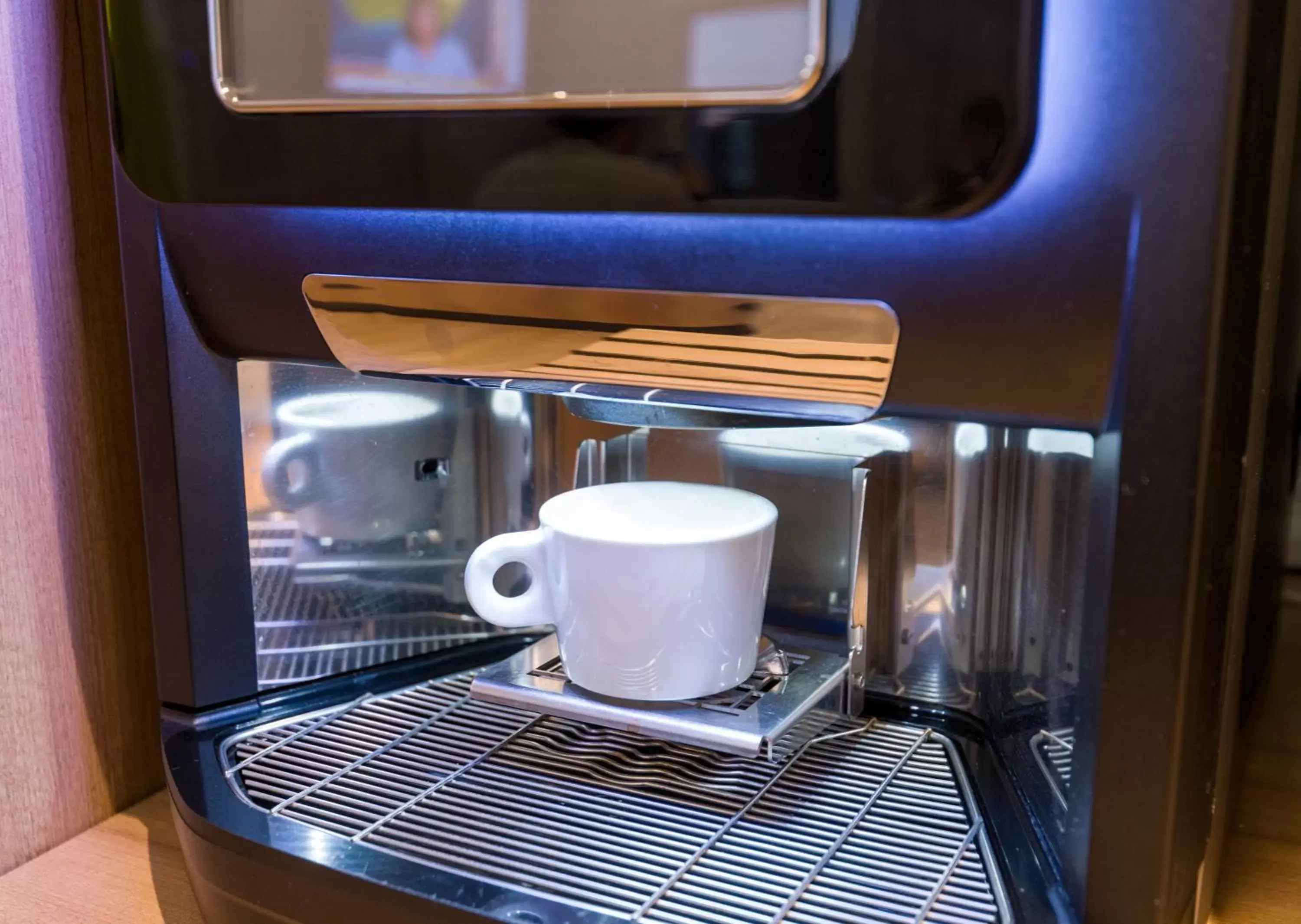 Coffee/tea facilities in B&B HOTEL Bordeaux Mérignac Aéroport