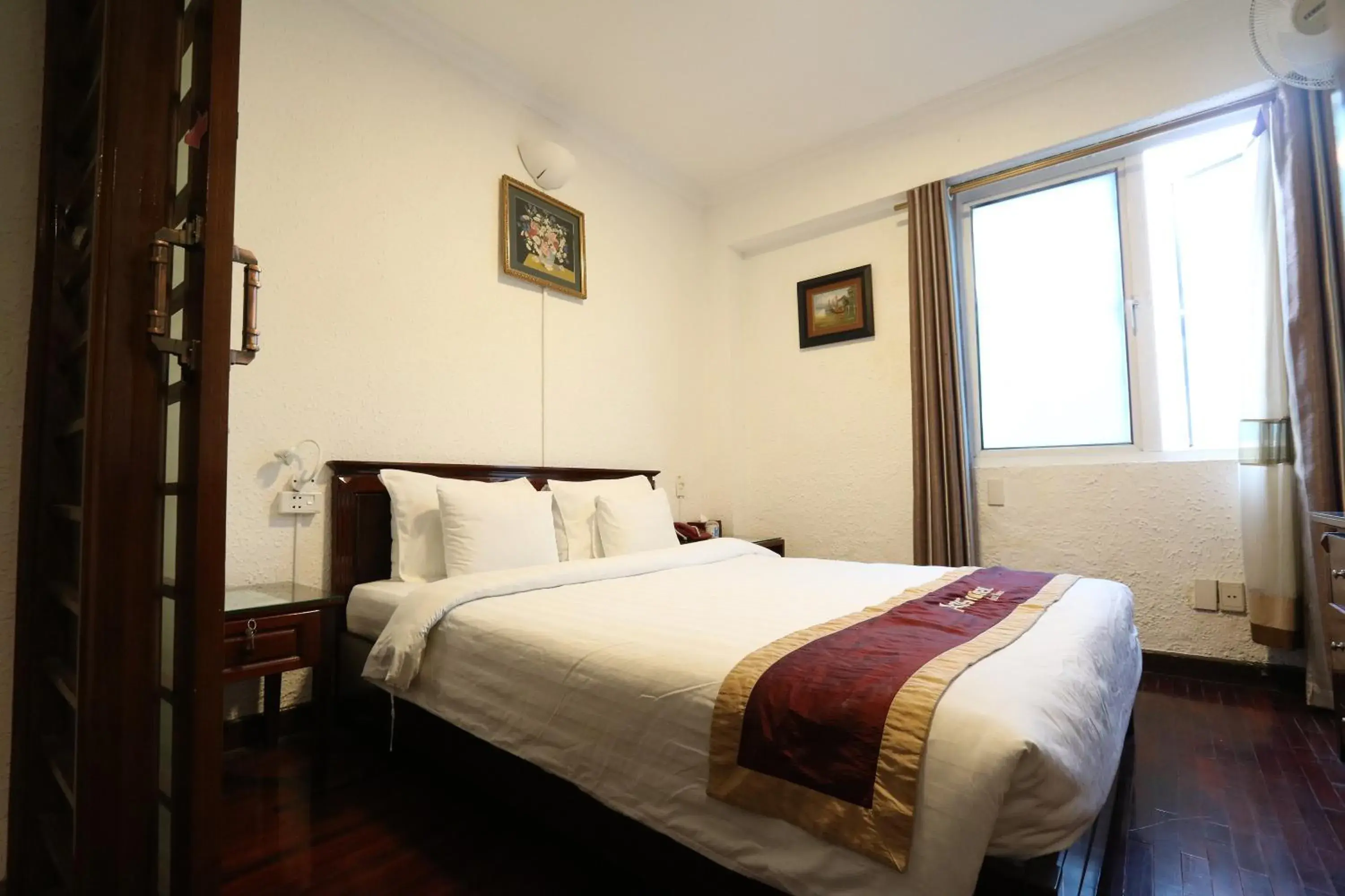 Bed in A25 Hotel - 44 Hang Bun