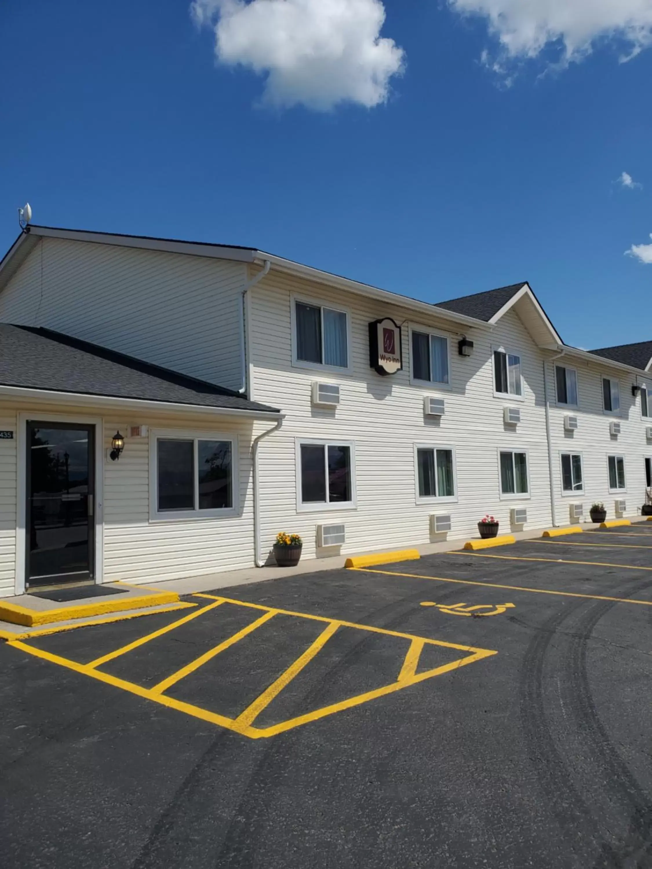 Property Building in Wyo Inn