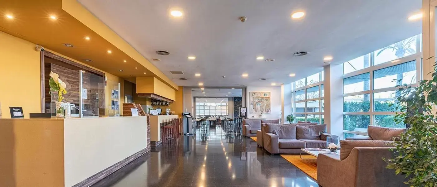 Lobby/Reception in Hotel Air Penedès