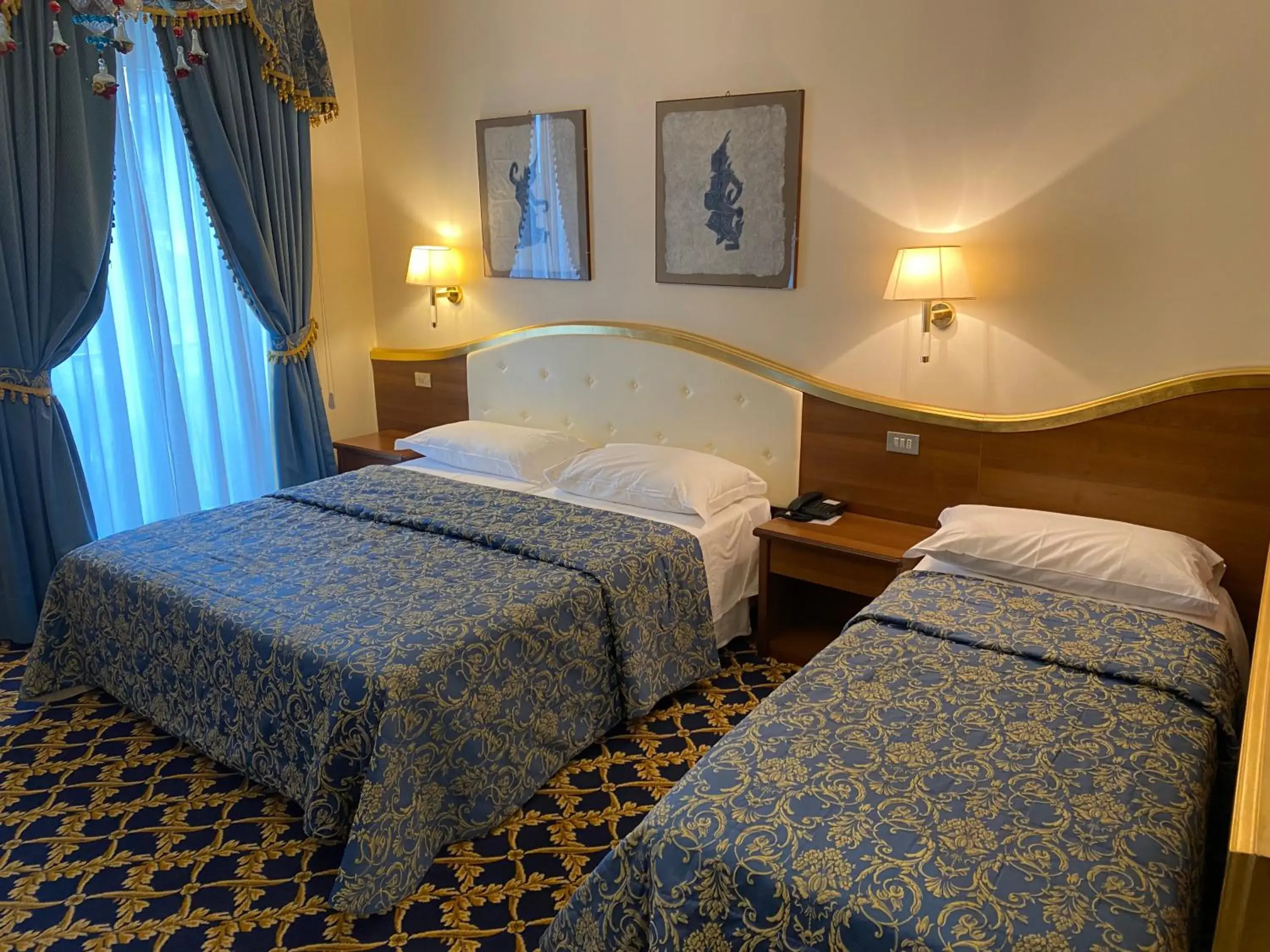 Bedroom, Bed in Hotel Milan Speranza Au Lac