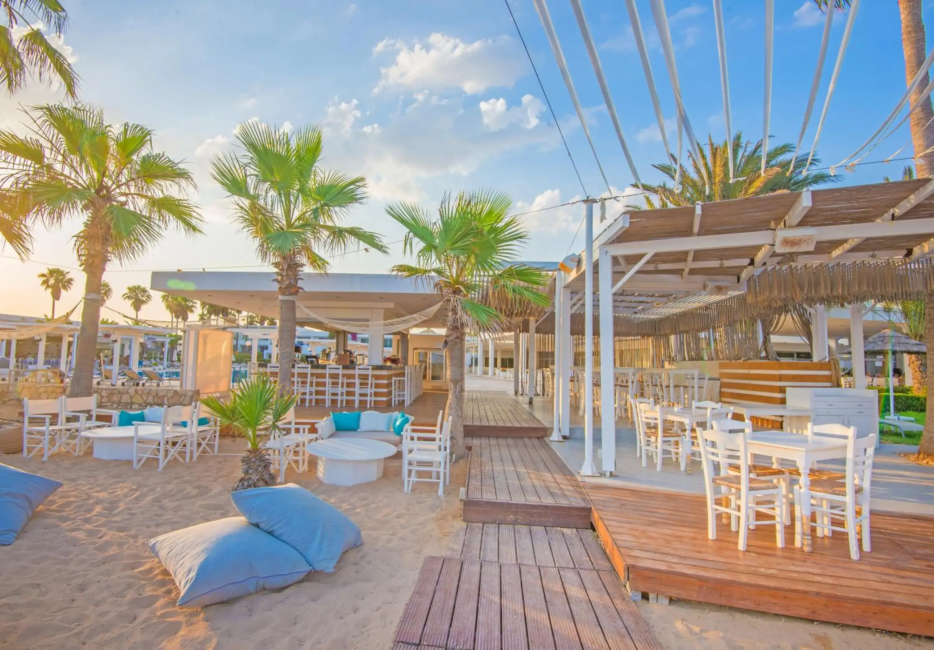 Patio in The Dome Beach Hotel & Resort