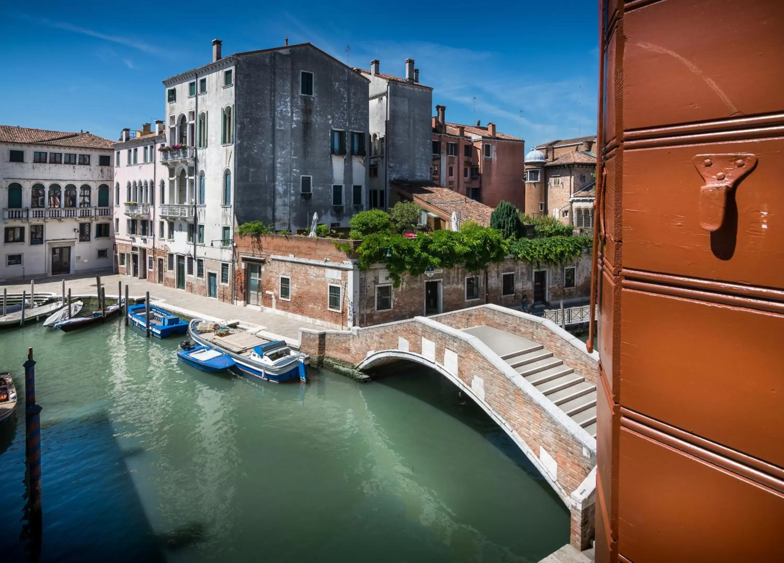 Neighbourhood, Pool View in Palazzo Marcello Hotel Al Sole