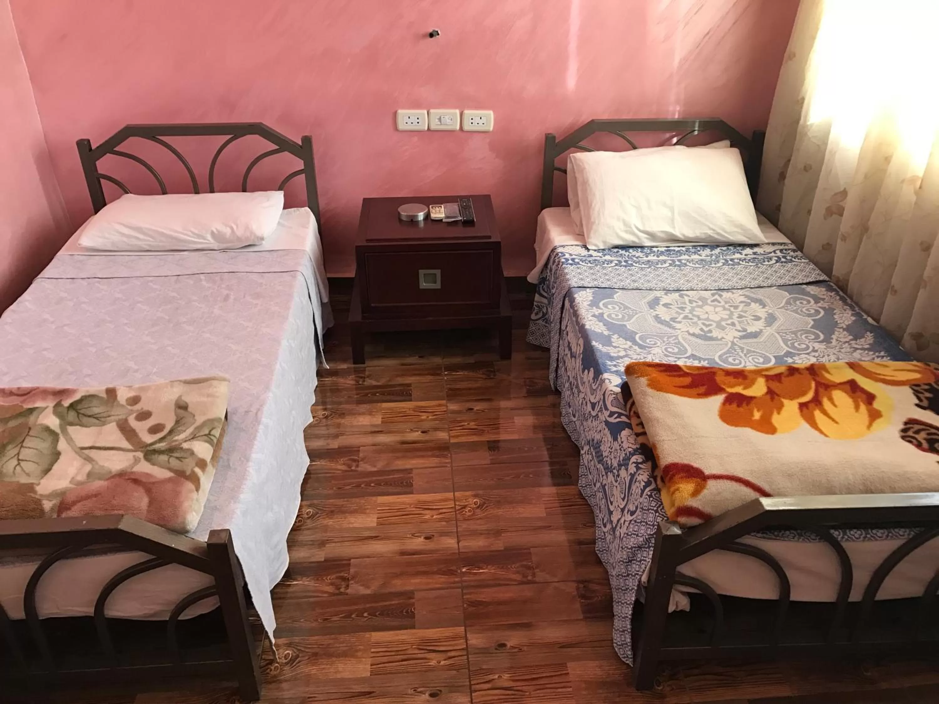 Sun Rise Hotel & Hostel & Tours