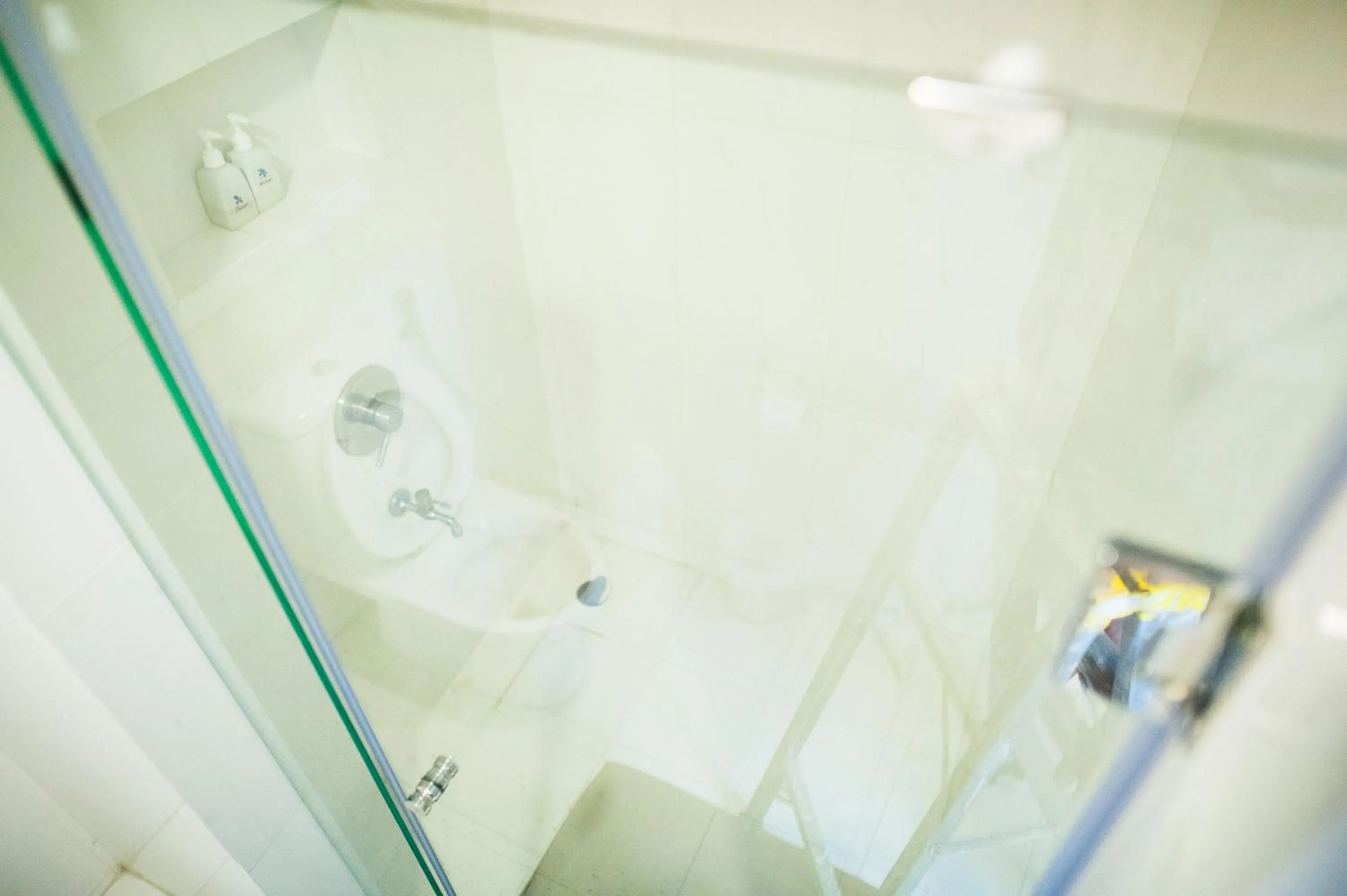 Bathroom in Baansilom Soi 3