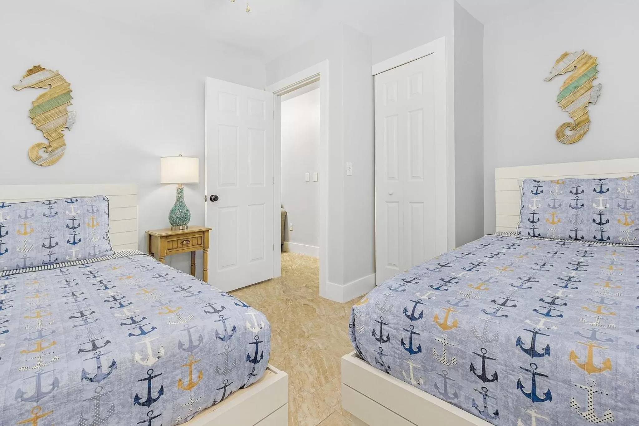 Bed in Matlacha on Shoreview