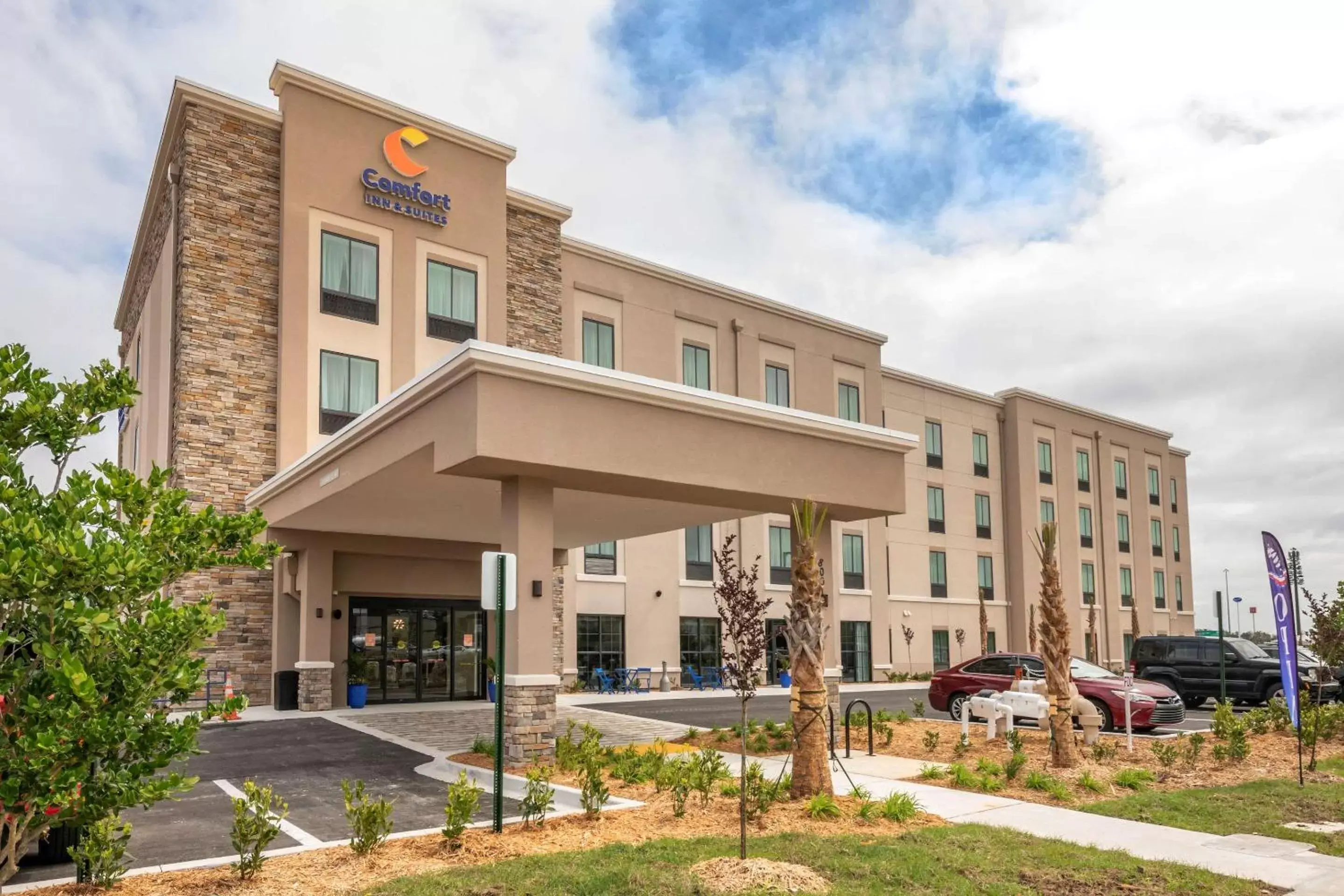 Property Building in Comfort Inn & Suites Jacksonville - Orange Park