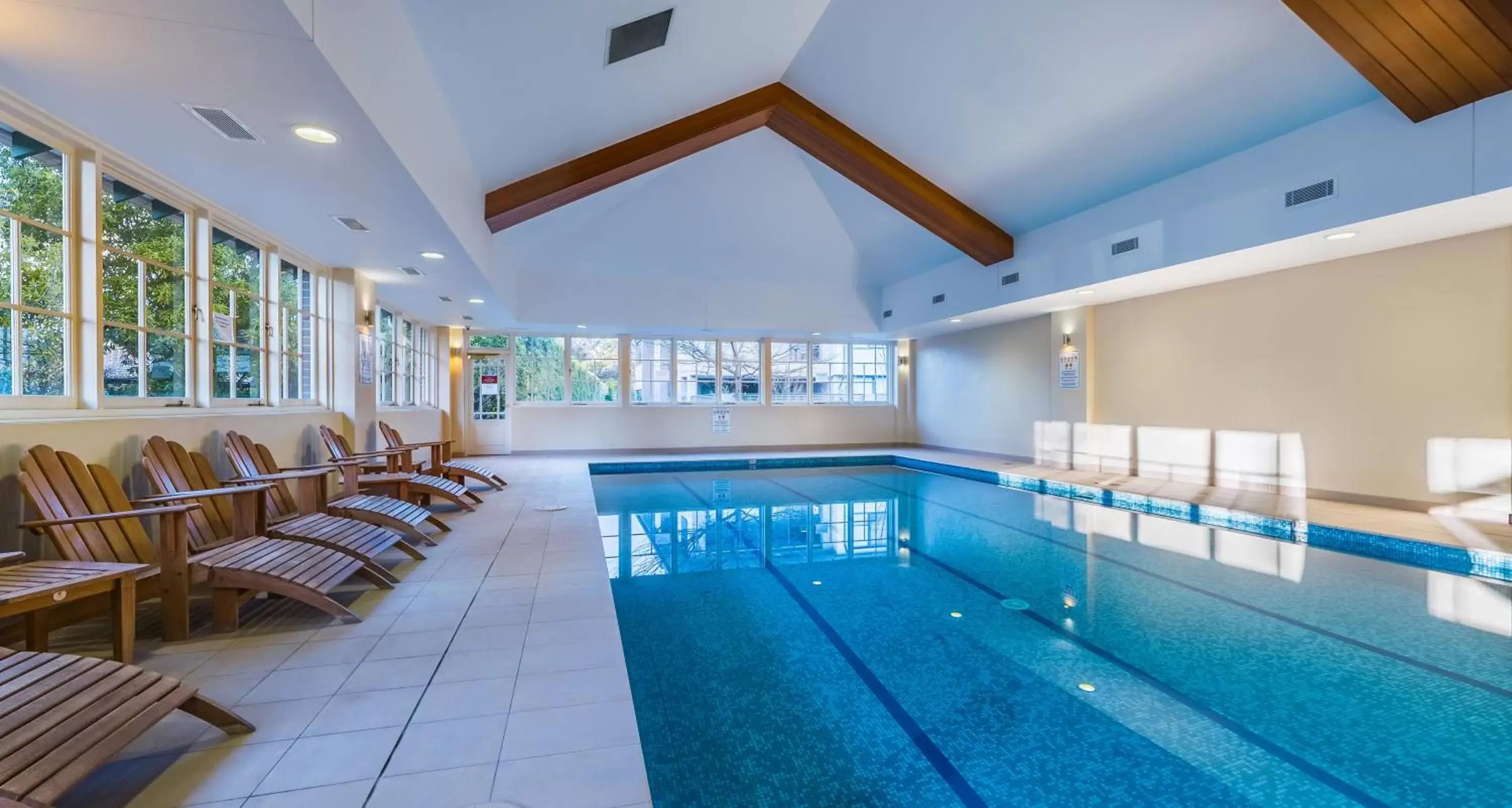 Swimming Pool in The Sebel Bowral Heritage Park