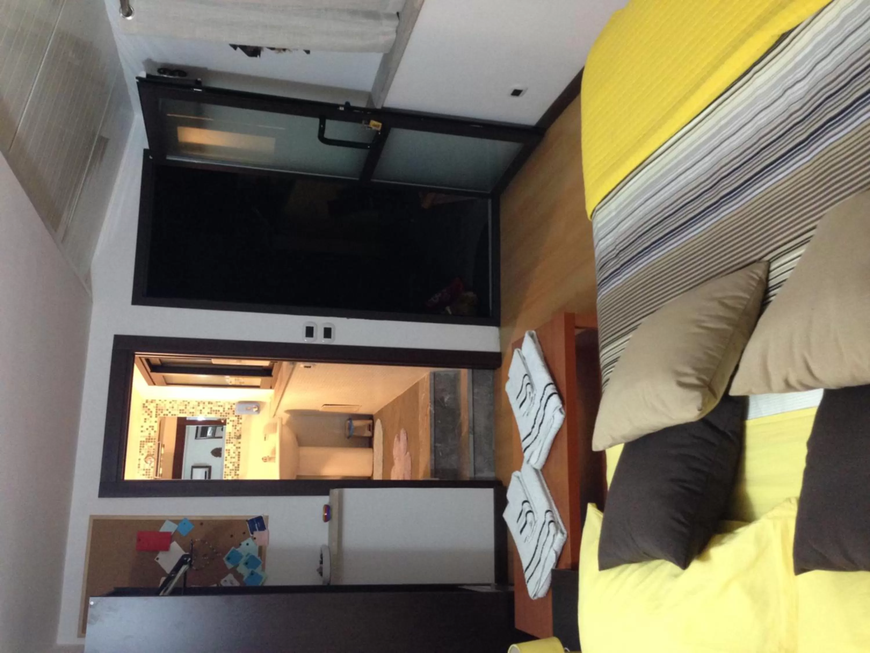 Toilet, Bed in B&B La Terrazza Sul Mare Taormina