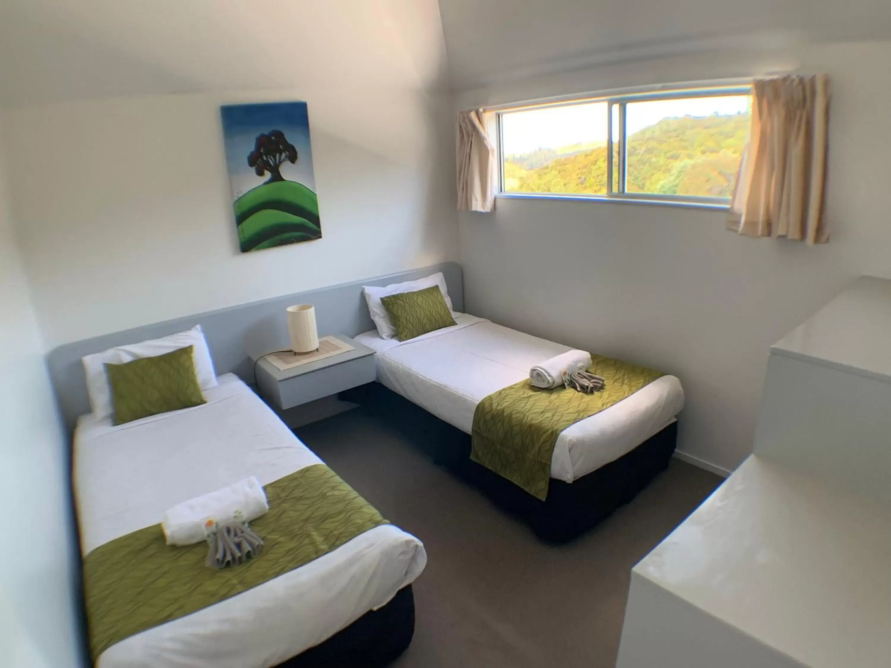Bedroom, Bed in Aloha Seaview Resort Motel