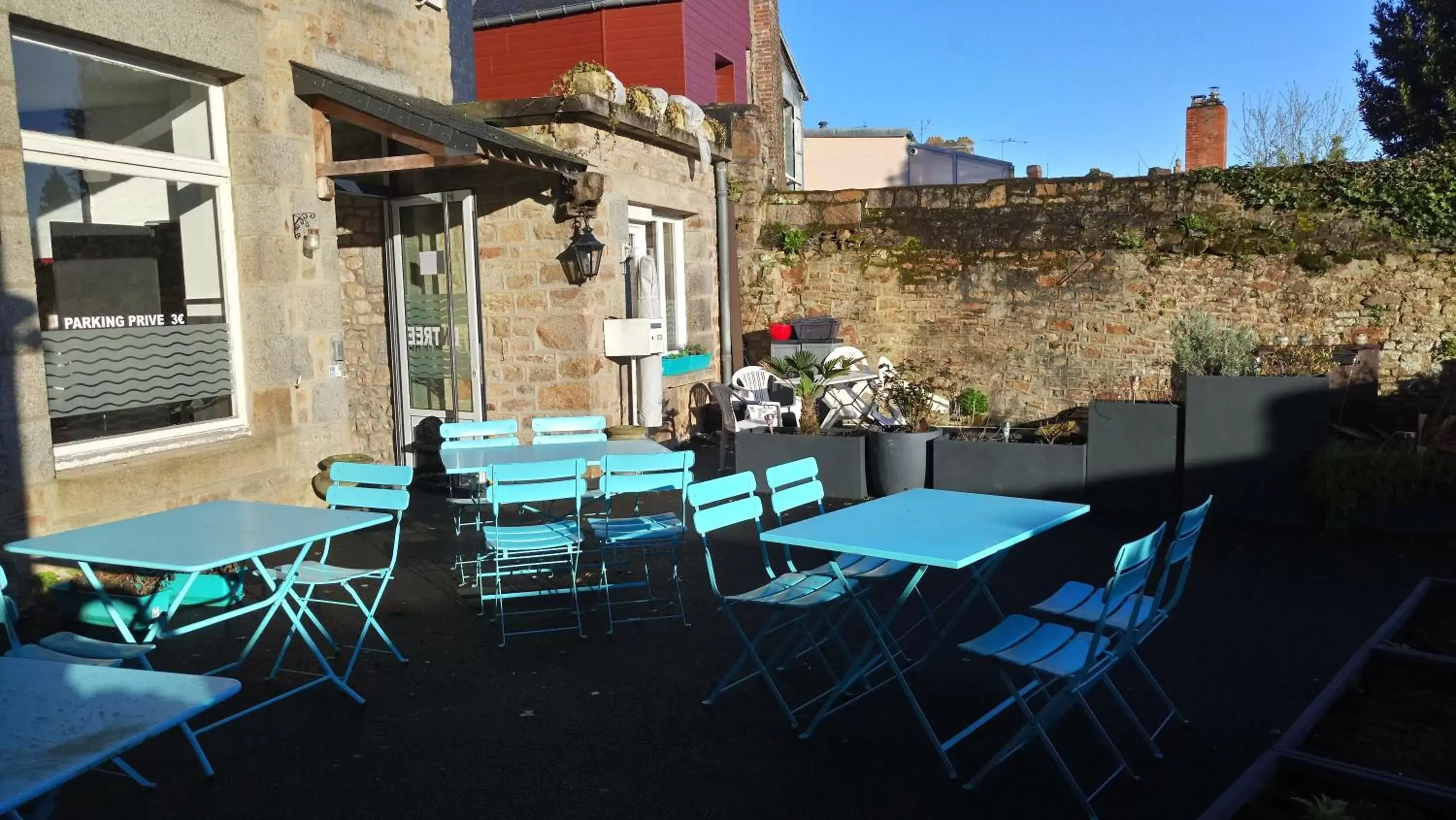 Patio in Hôtel Patton