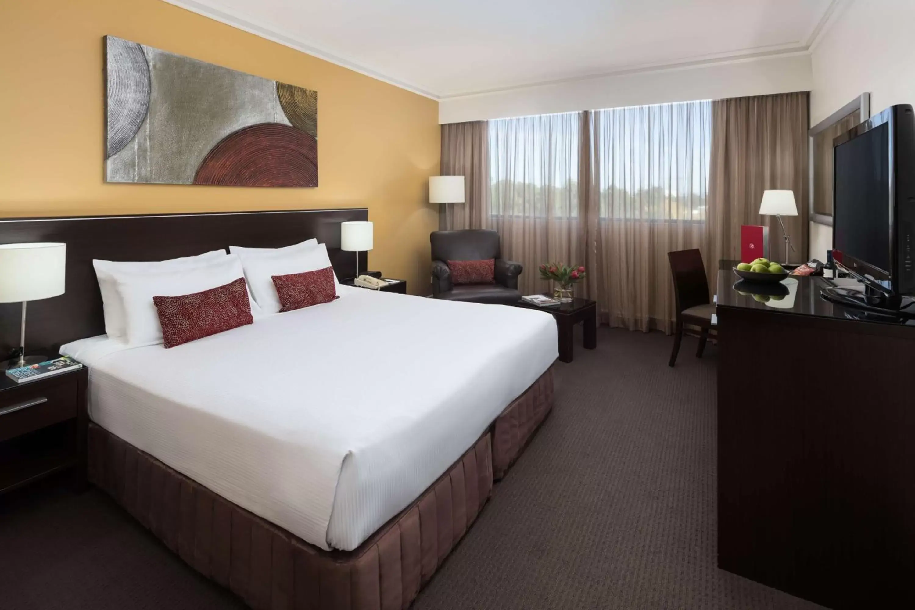 Photo of the whole room, Bed in Rydges Norwest Sydney