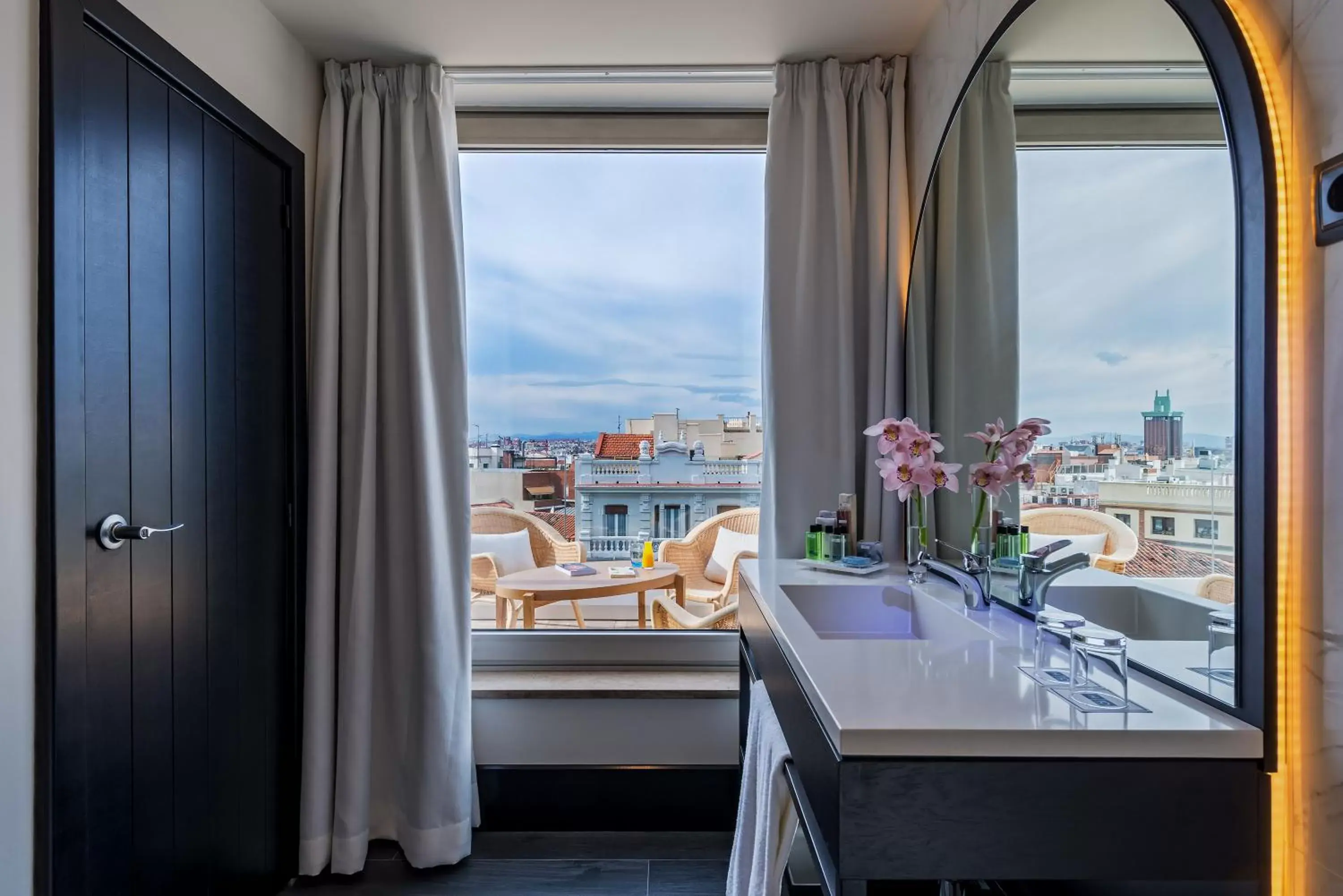 Bathroom in H10 Puerta de Alcalá 4 Sup Bathroom in H10 Puerta de Alcalá 4 Sup