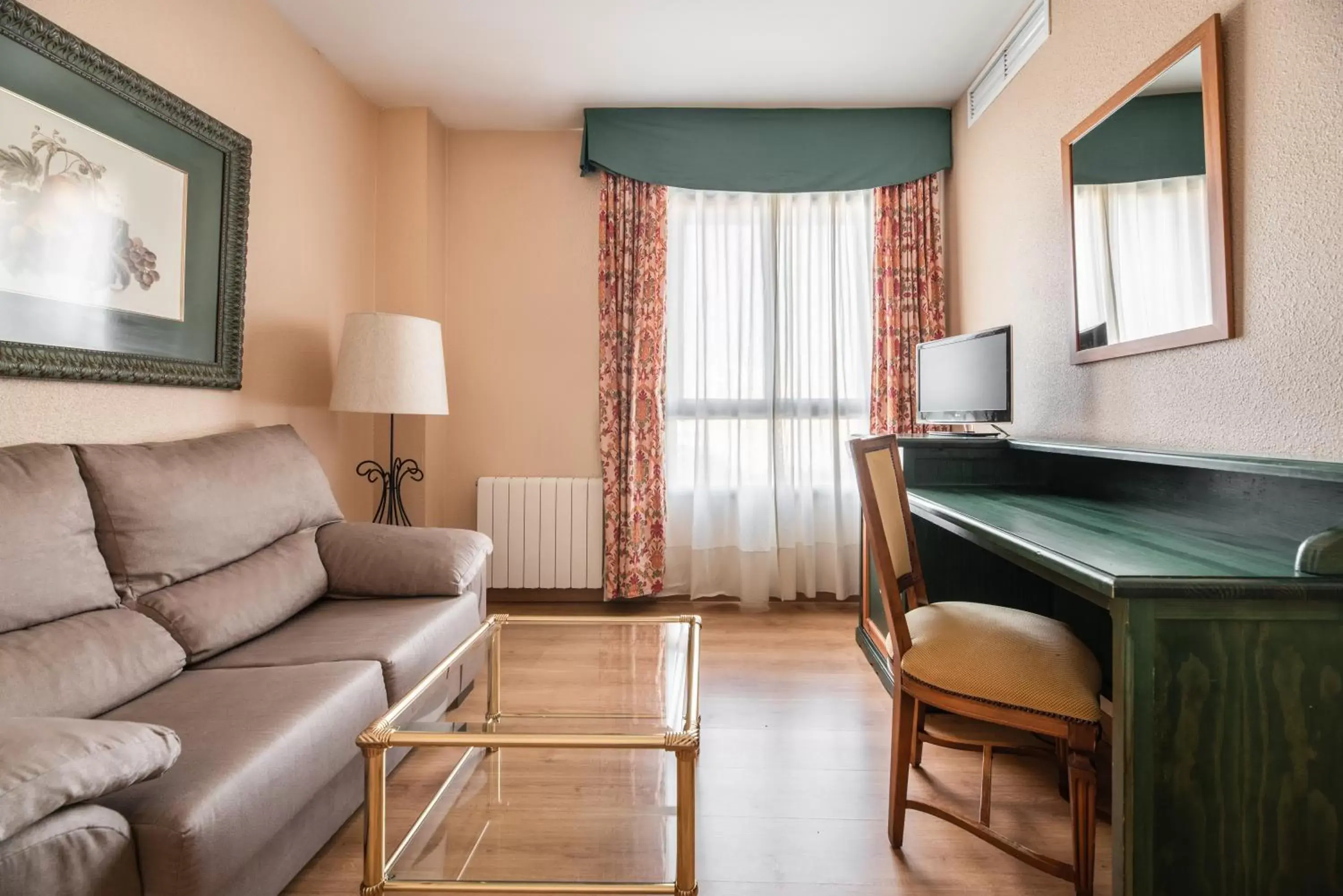 Living room, Seating Area in Hotel Rio Badajoz