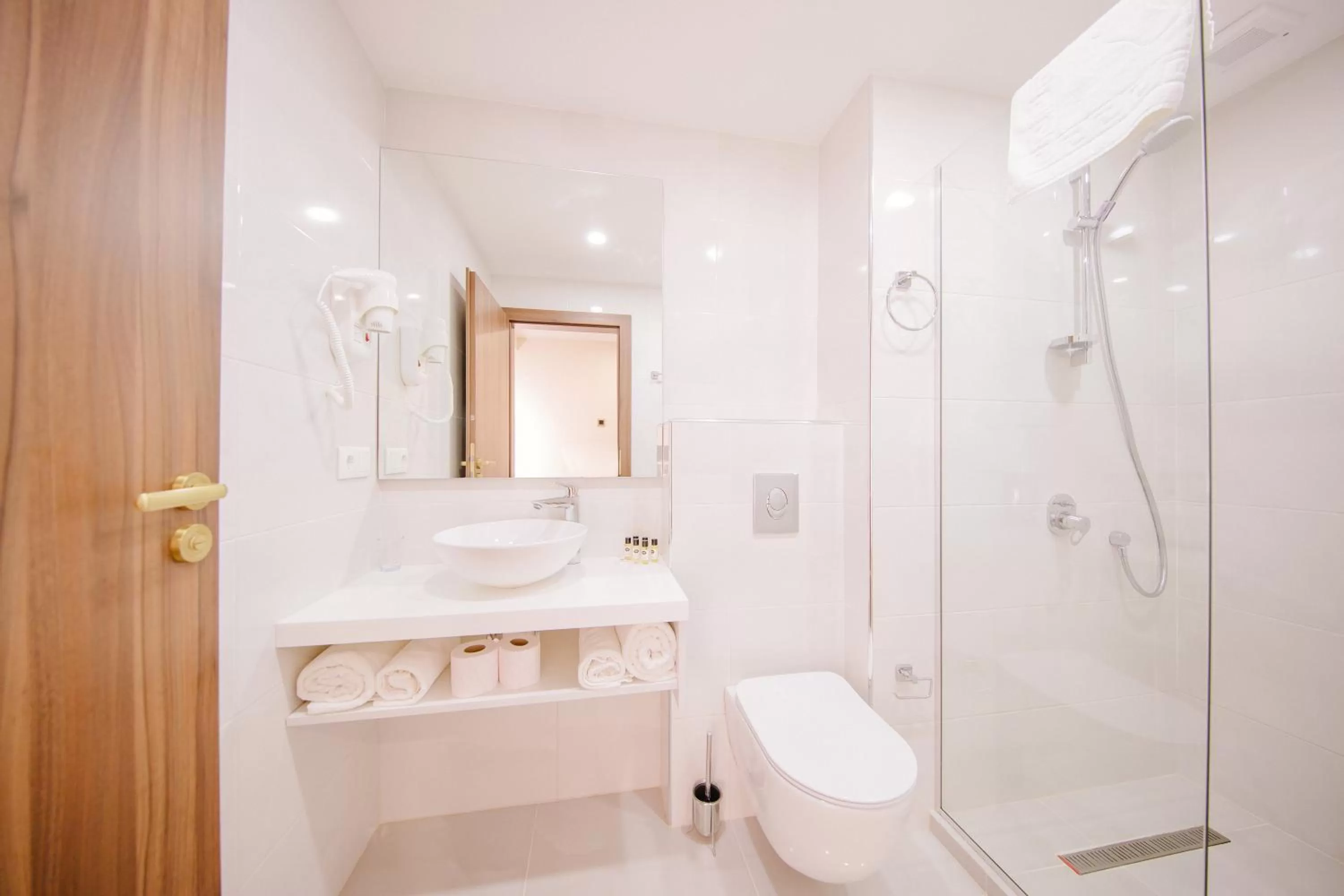 Bathroom in Orden Hotel