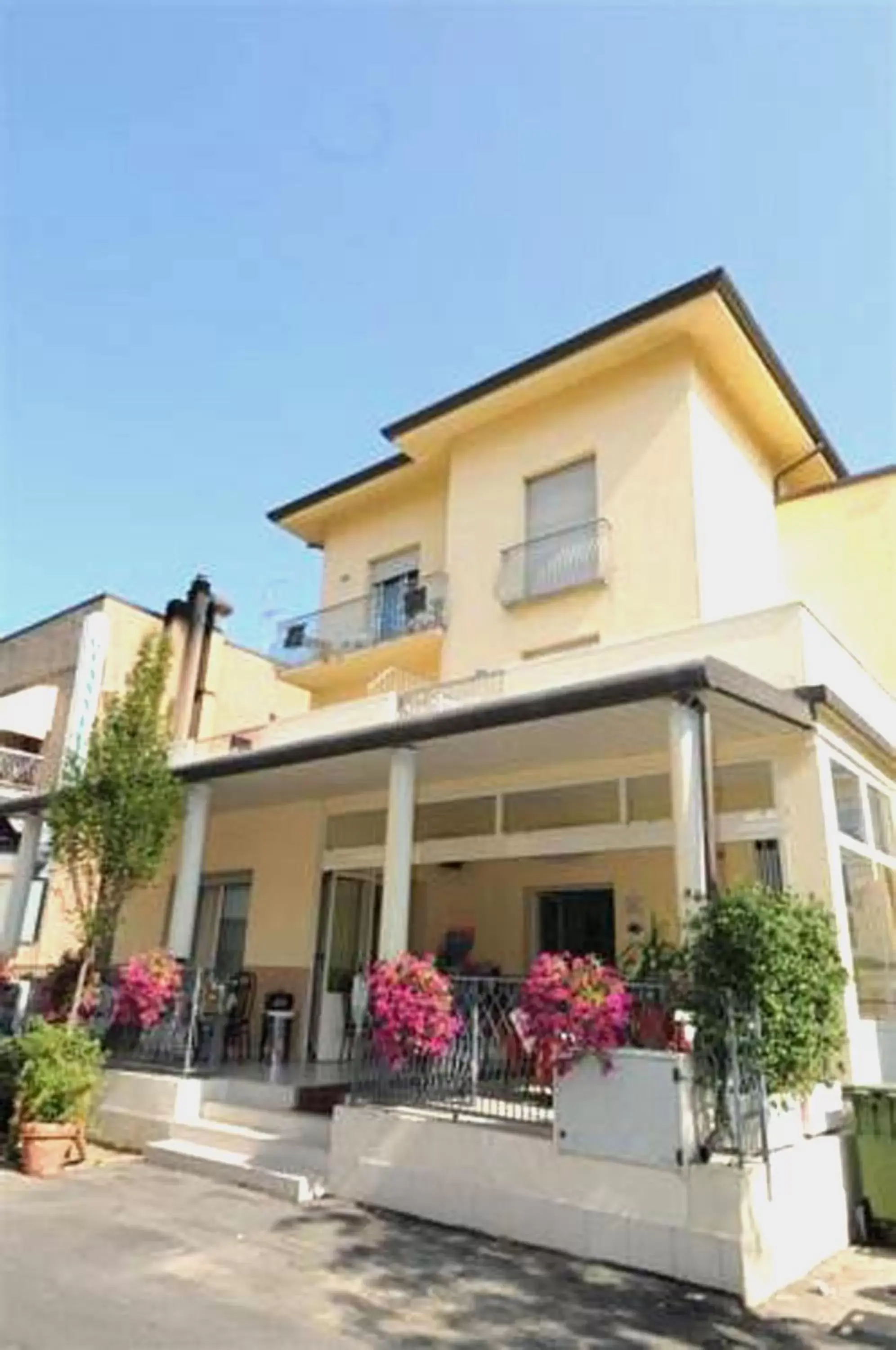 Facade/entrance, Property Building in Hotel Giannella