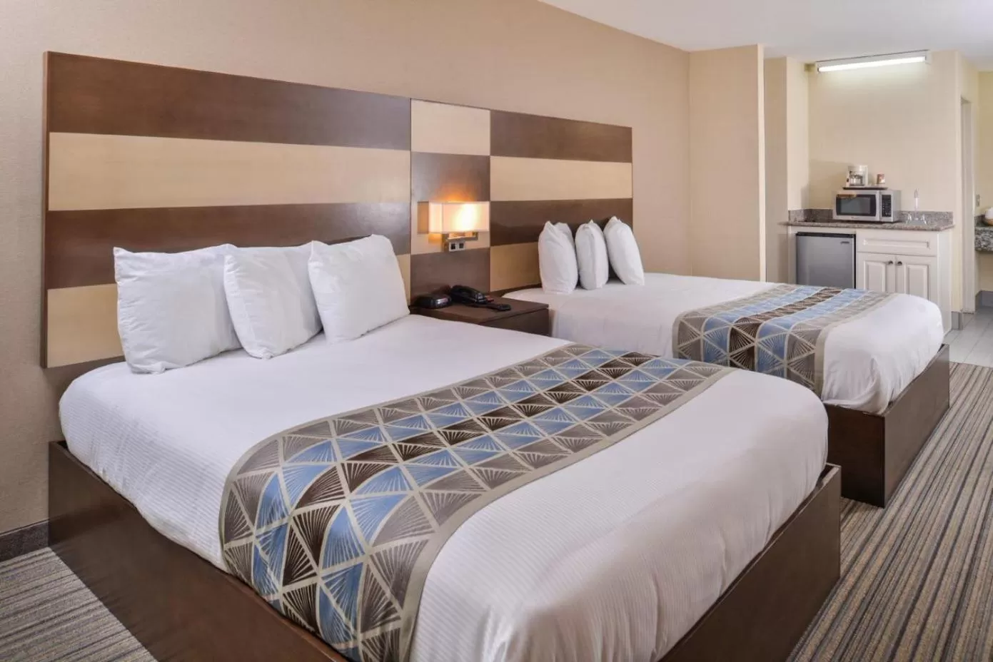 Bed in Good Living Inn