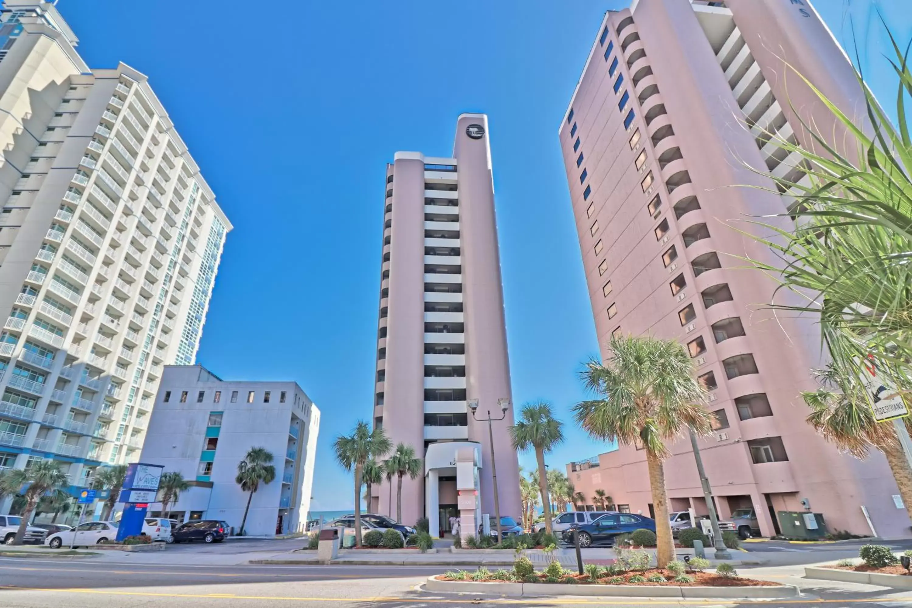 Property Building in Suites at the Beach