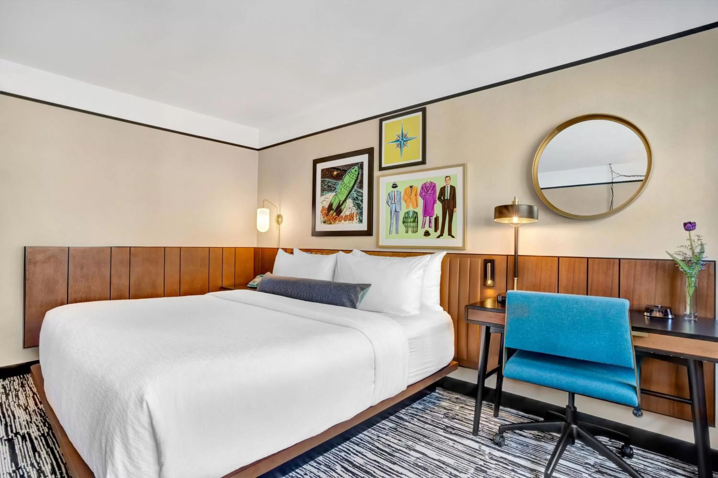 Bedroom, Bed in Hotel Indigo - Minneapolis Downtown by IHG