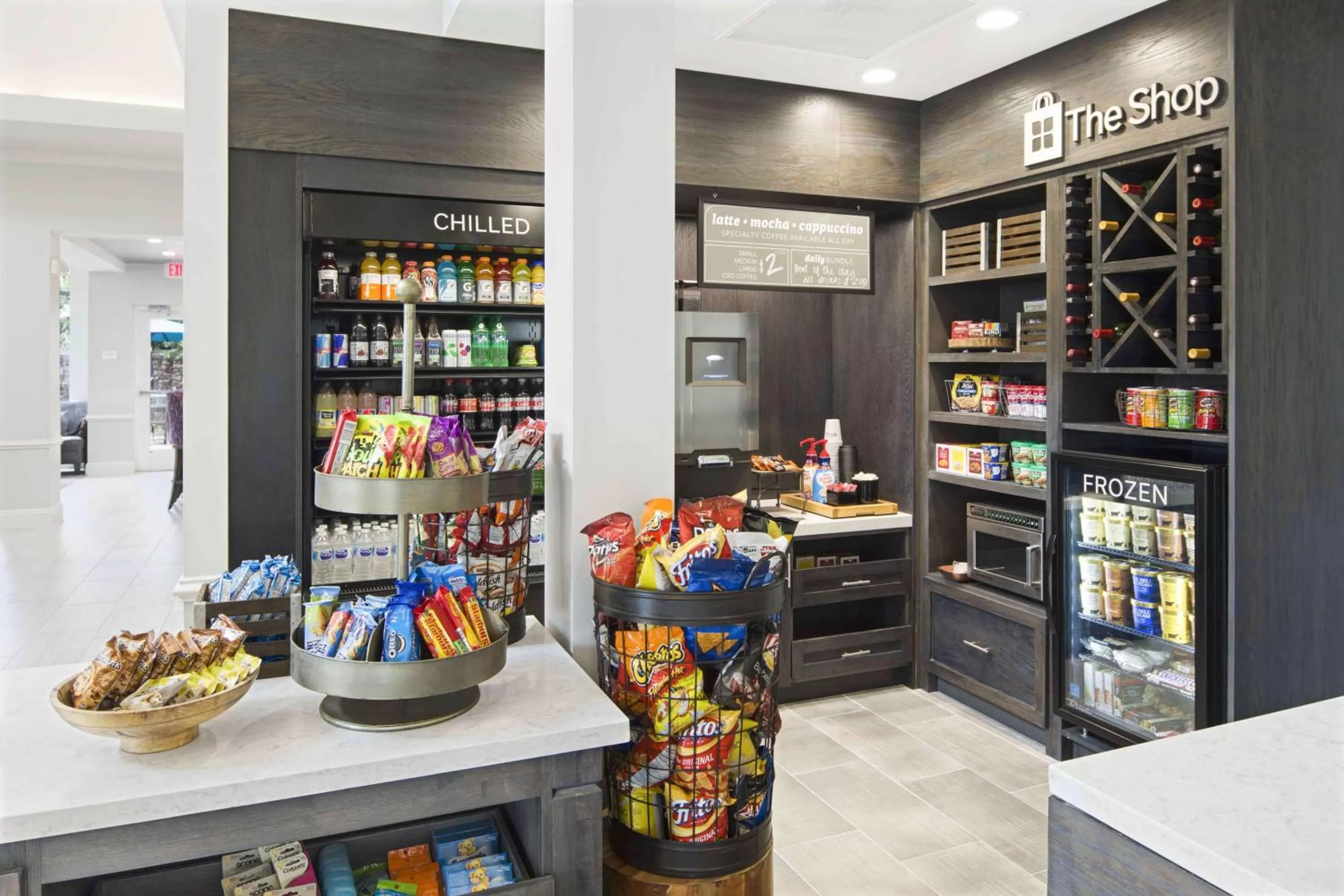 Restaurant/places to eat in Hilton Garden Inn Jackson-Madison