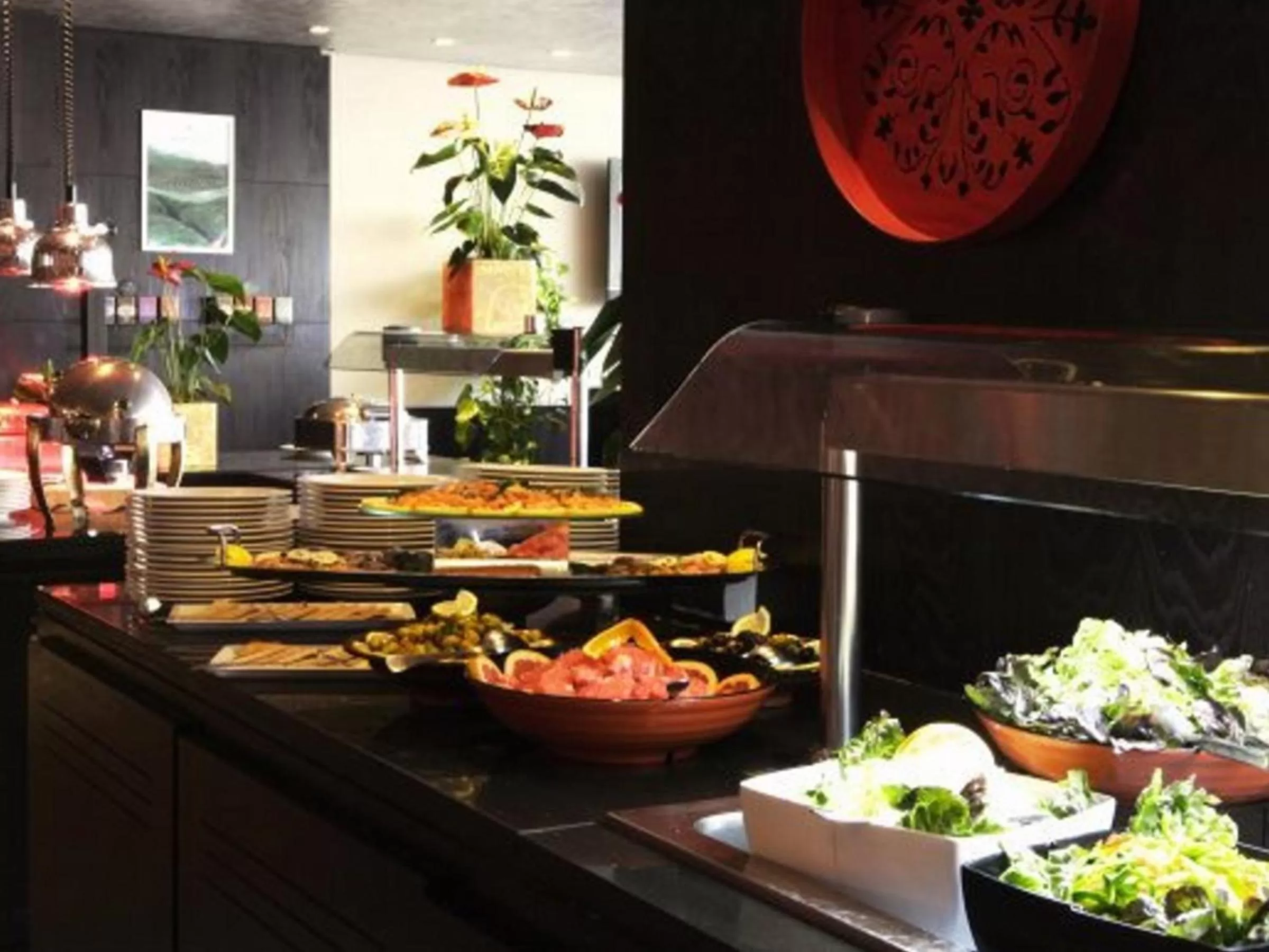 Restaurant/places to eat, Food in Hôtel Farah Casablanca