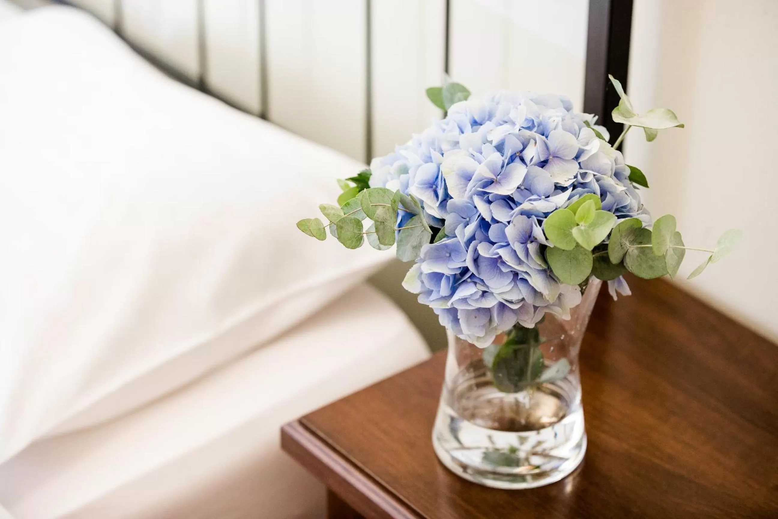 Decorative detail, Bed in Miracolo di Mare Retro