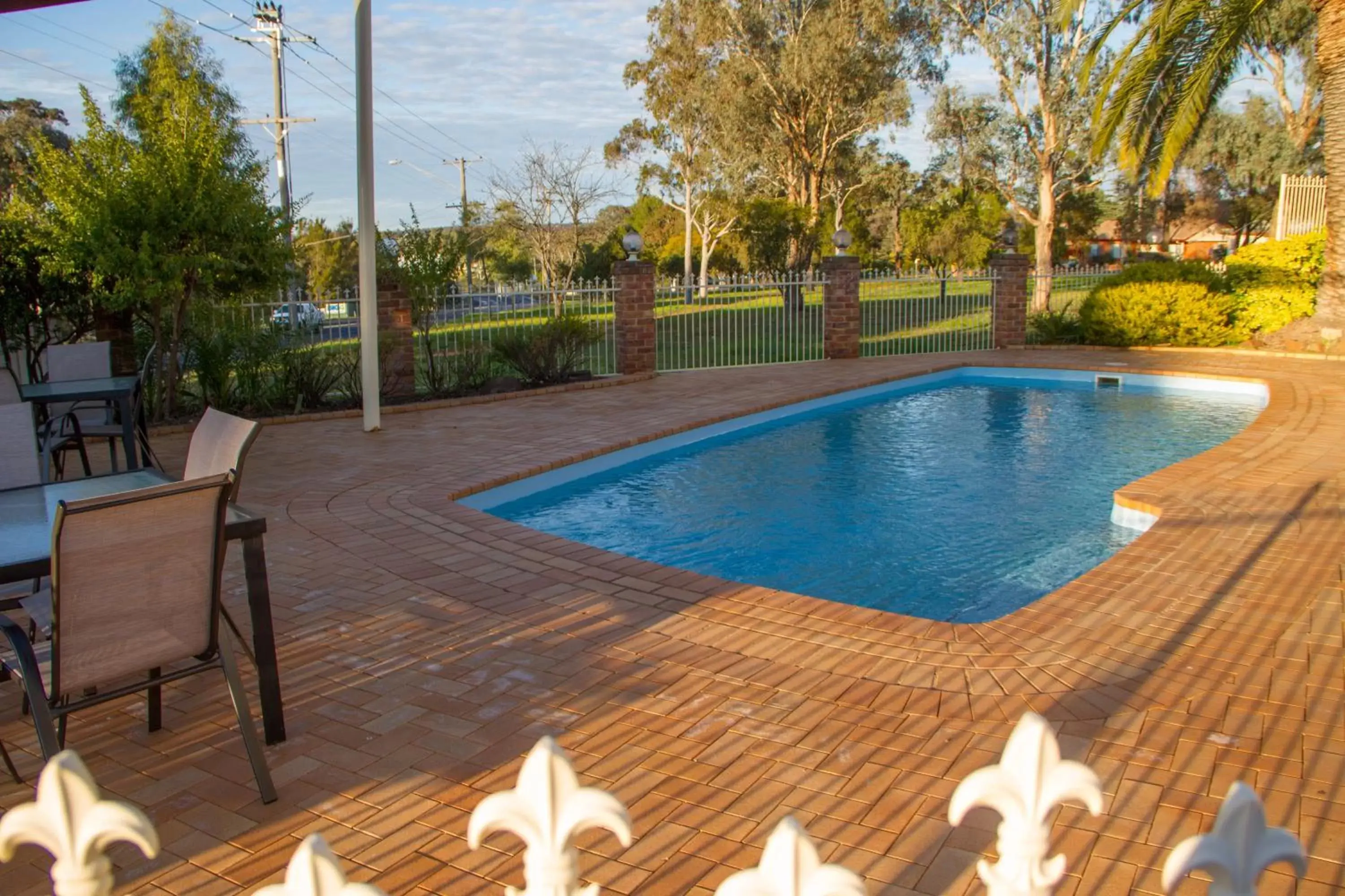 Swimming Pool in Abel Tasman Motor Inn