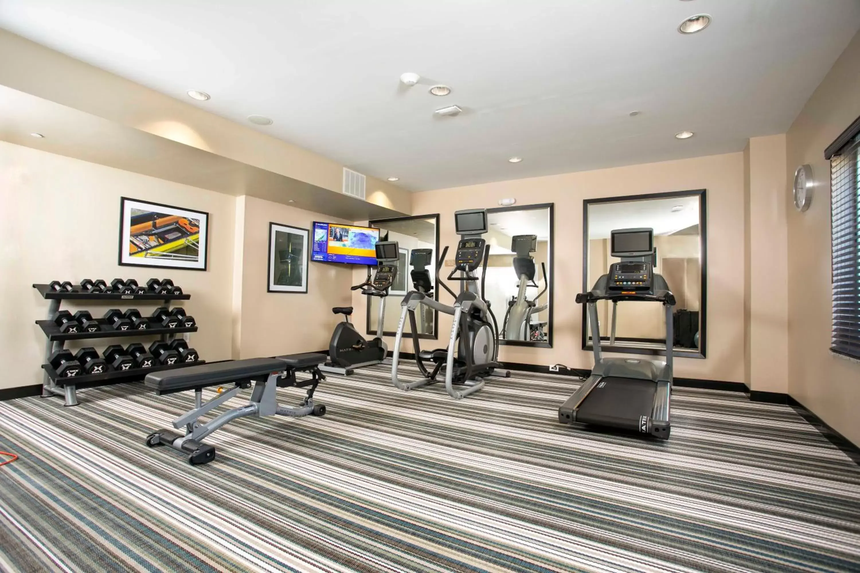 Spa and wellness centre/facilities, Fitness Center/Facilities in Candlewood Suites - Jacksonville - Mayport, an IHG Hotel