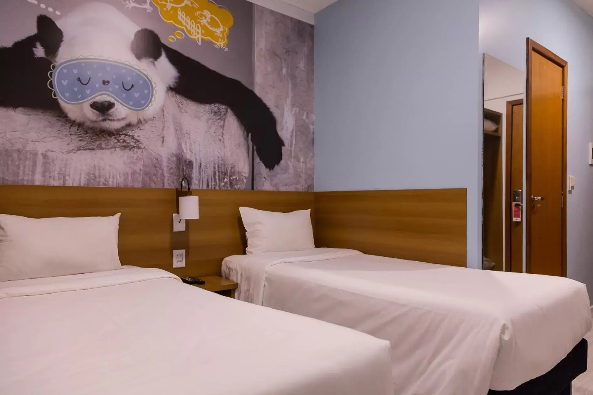 Bedroom, Bed in ibis Styles Ribeirao Preto Maurilio Biagi