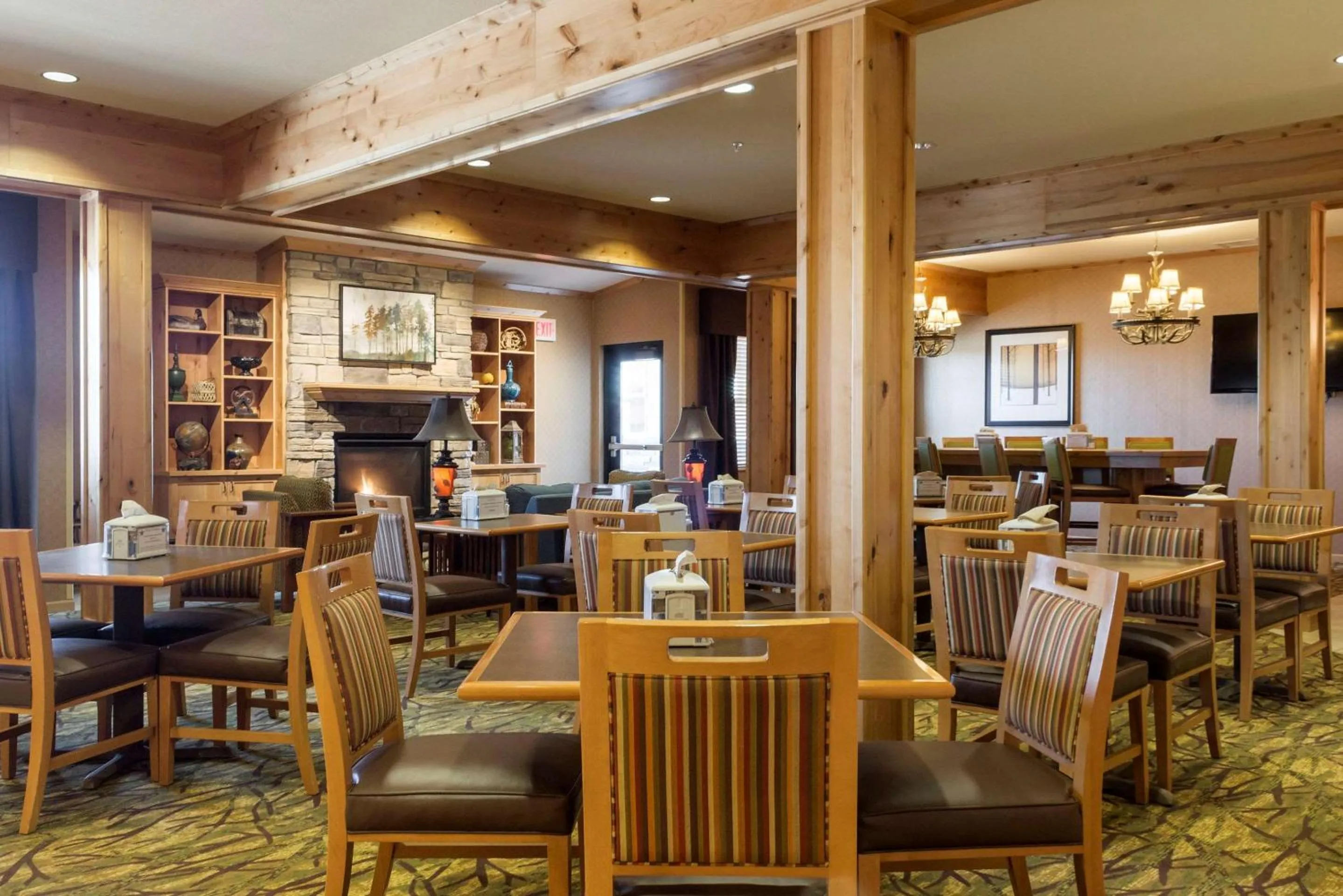 Restaurant/places to eat in MainStay Suites Williston