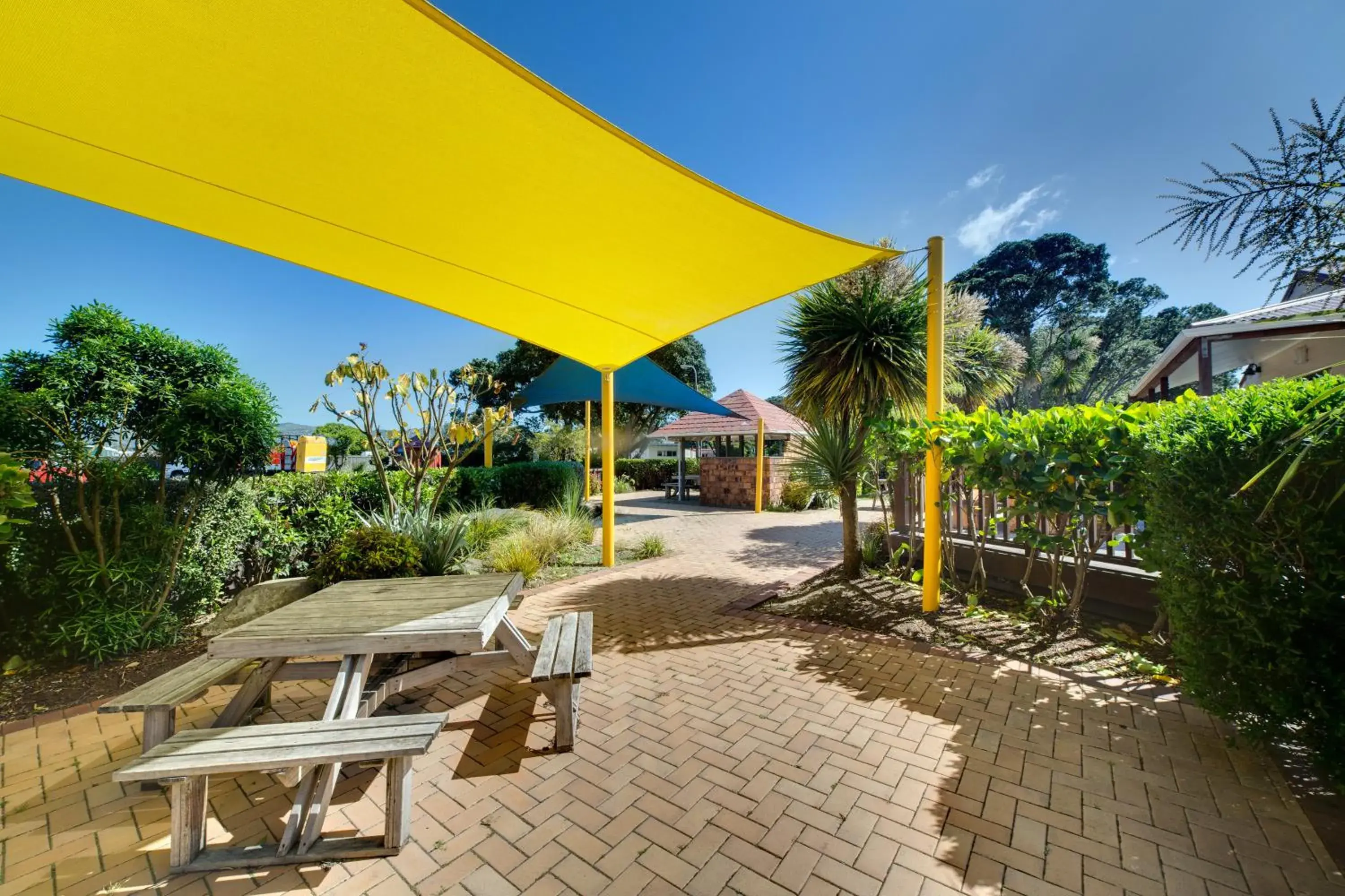 Property building in Wellington TOP 10 Holiday Park Property building in Wellington TOP 10 Holiday Park