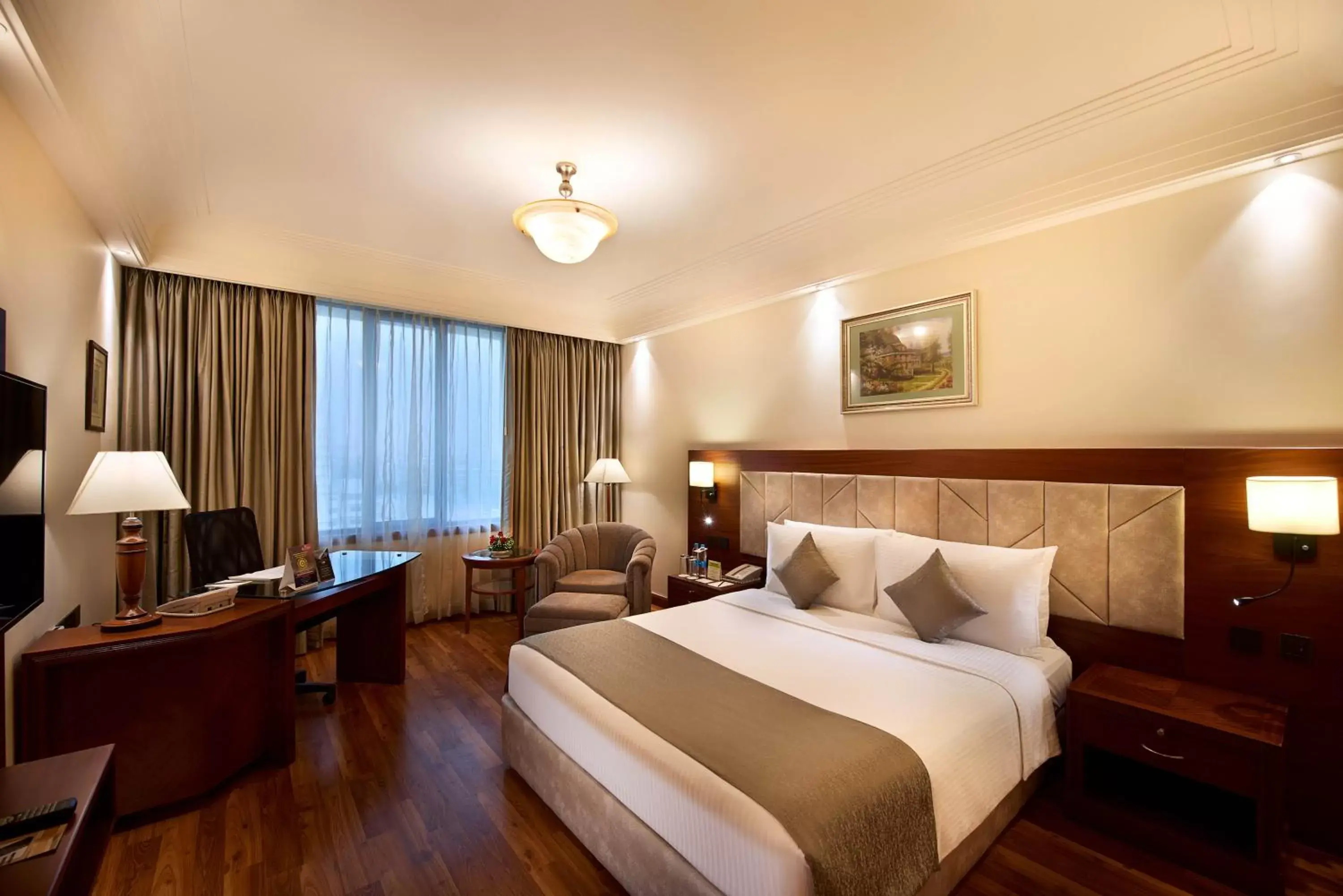 Photo of the whole room, Bed in The Accord Metropolitan Photo of the whole room, Bed in The Accord Metropolitan