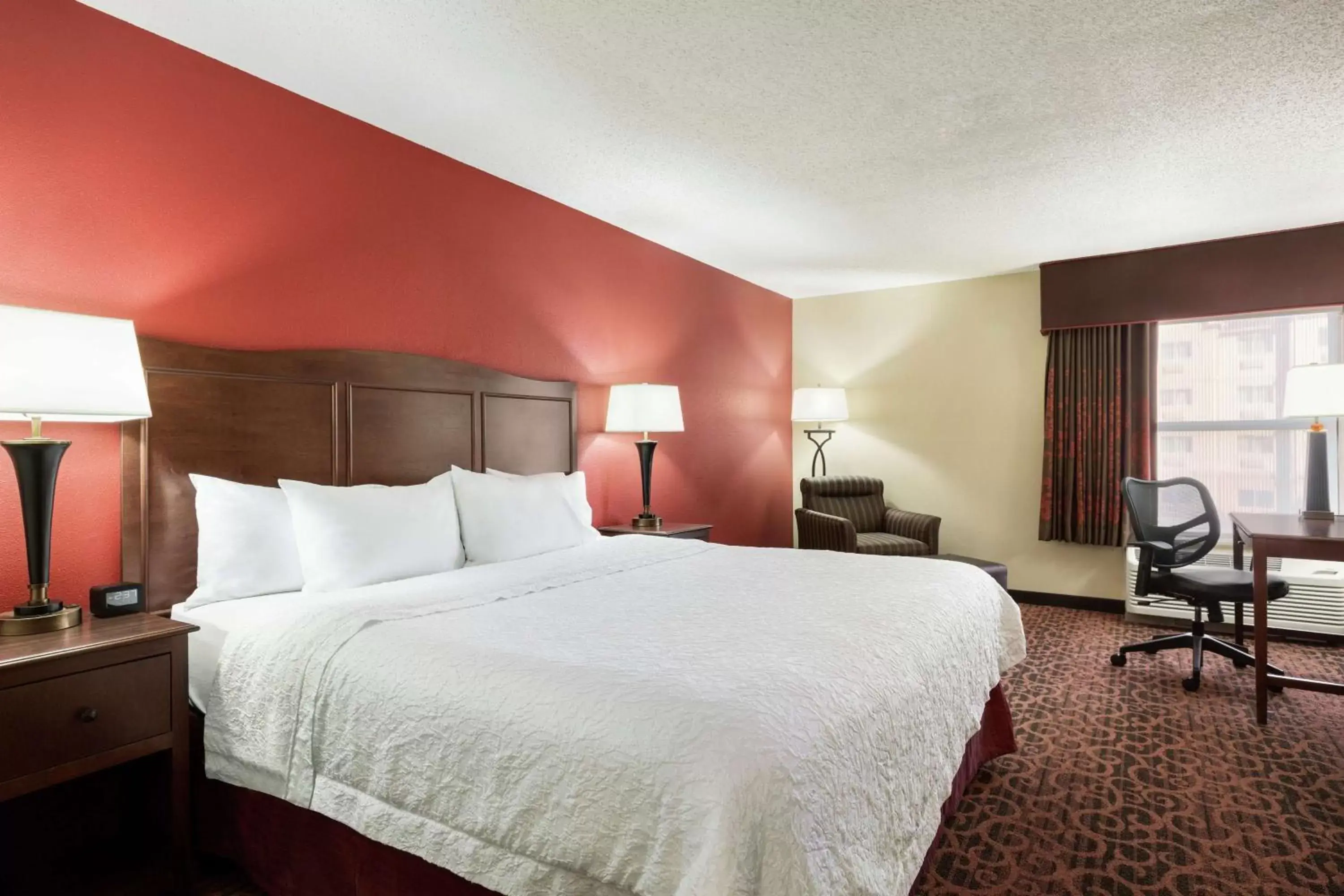 Bedroom, Bed in Hampton Inn Abilene