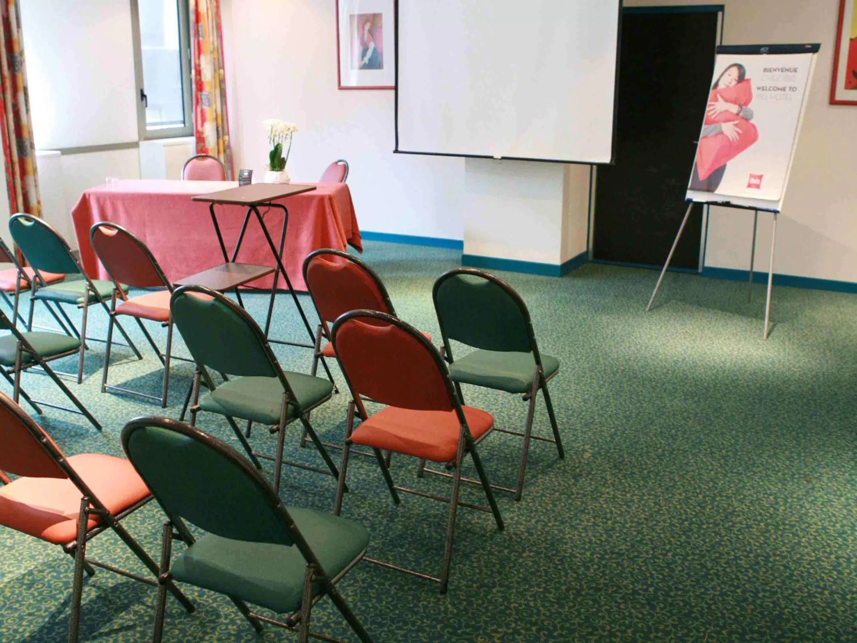 On site in ibis Chateauroux