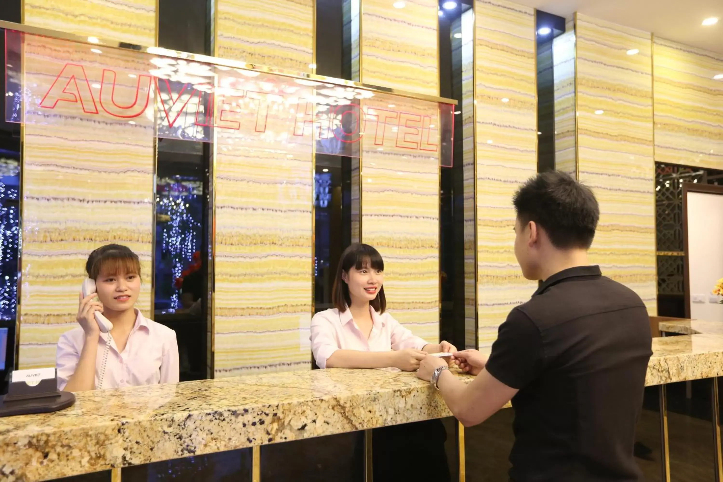 Lobby or reception in Au Viet Hotel