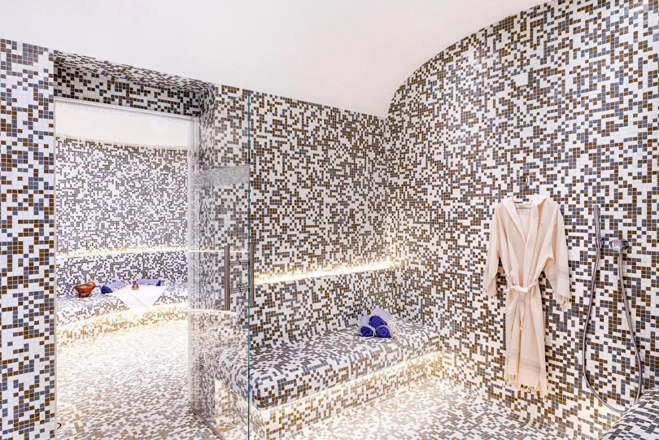 Steam room in Pullman Doha West Bay