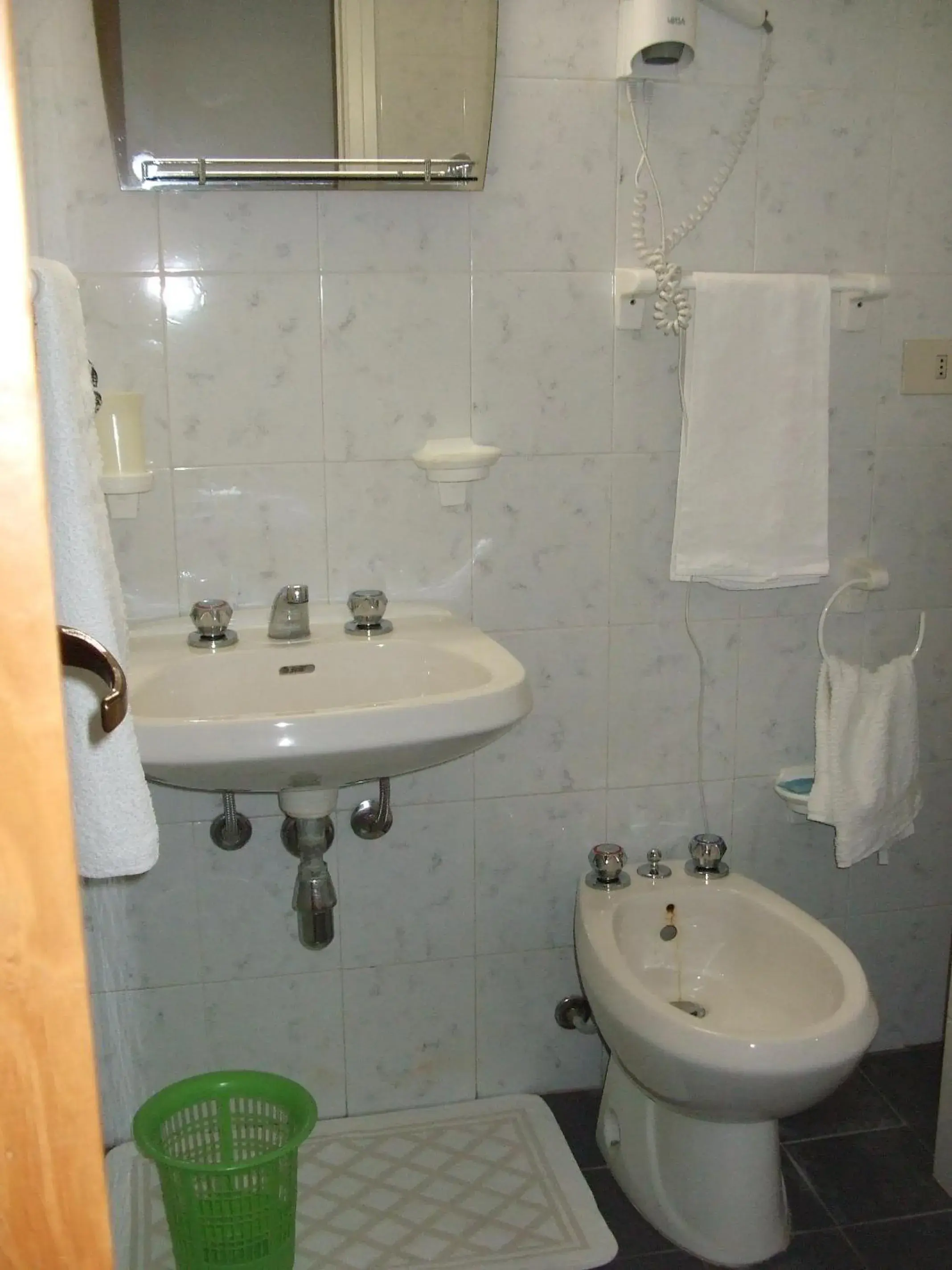 Bathroom in Albergo La Primula