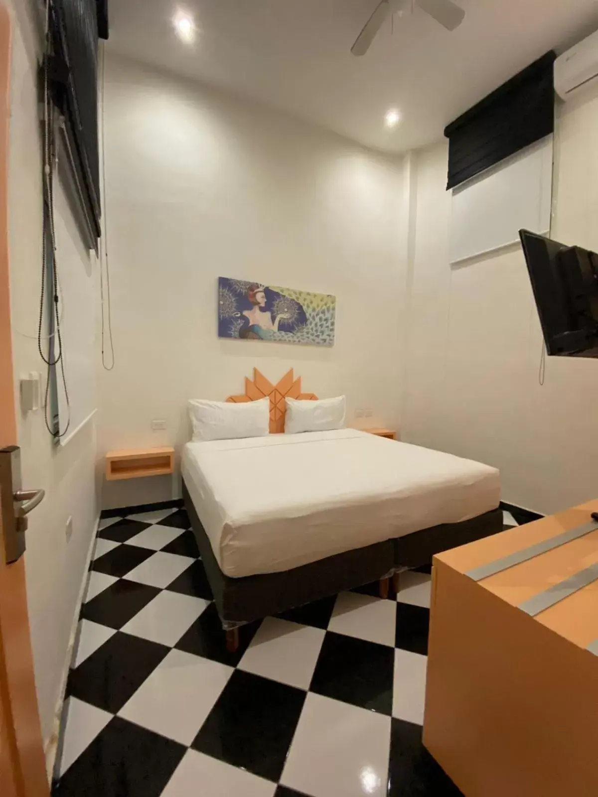 Bedroom, Bed in WINDAY HOTEL - Cerca 5a Avenida