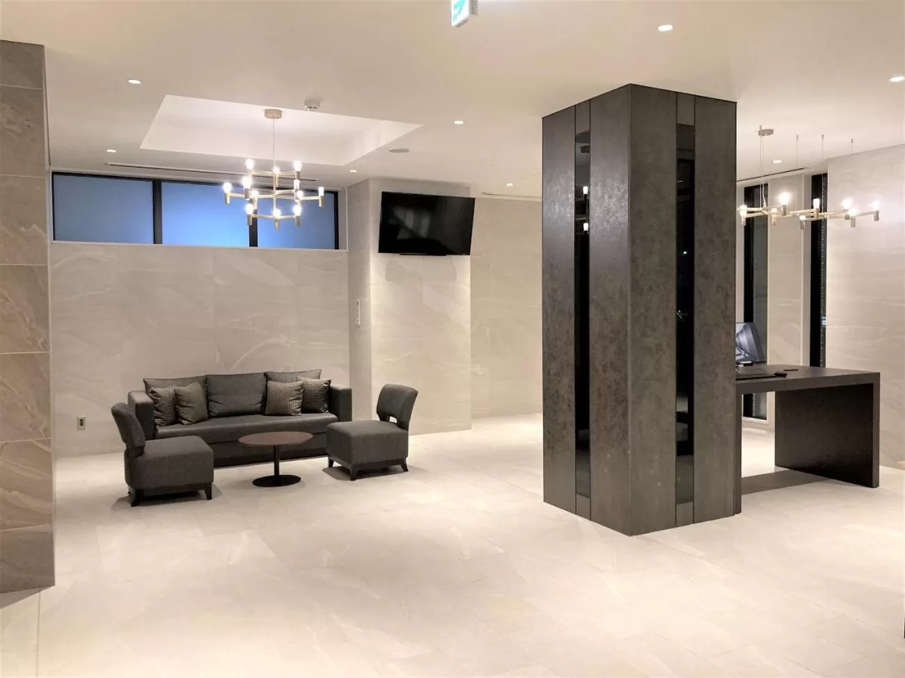 Lobby or reception in Smile Hotel Premium Hakodate Goryokaku