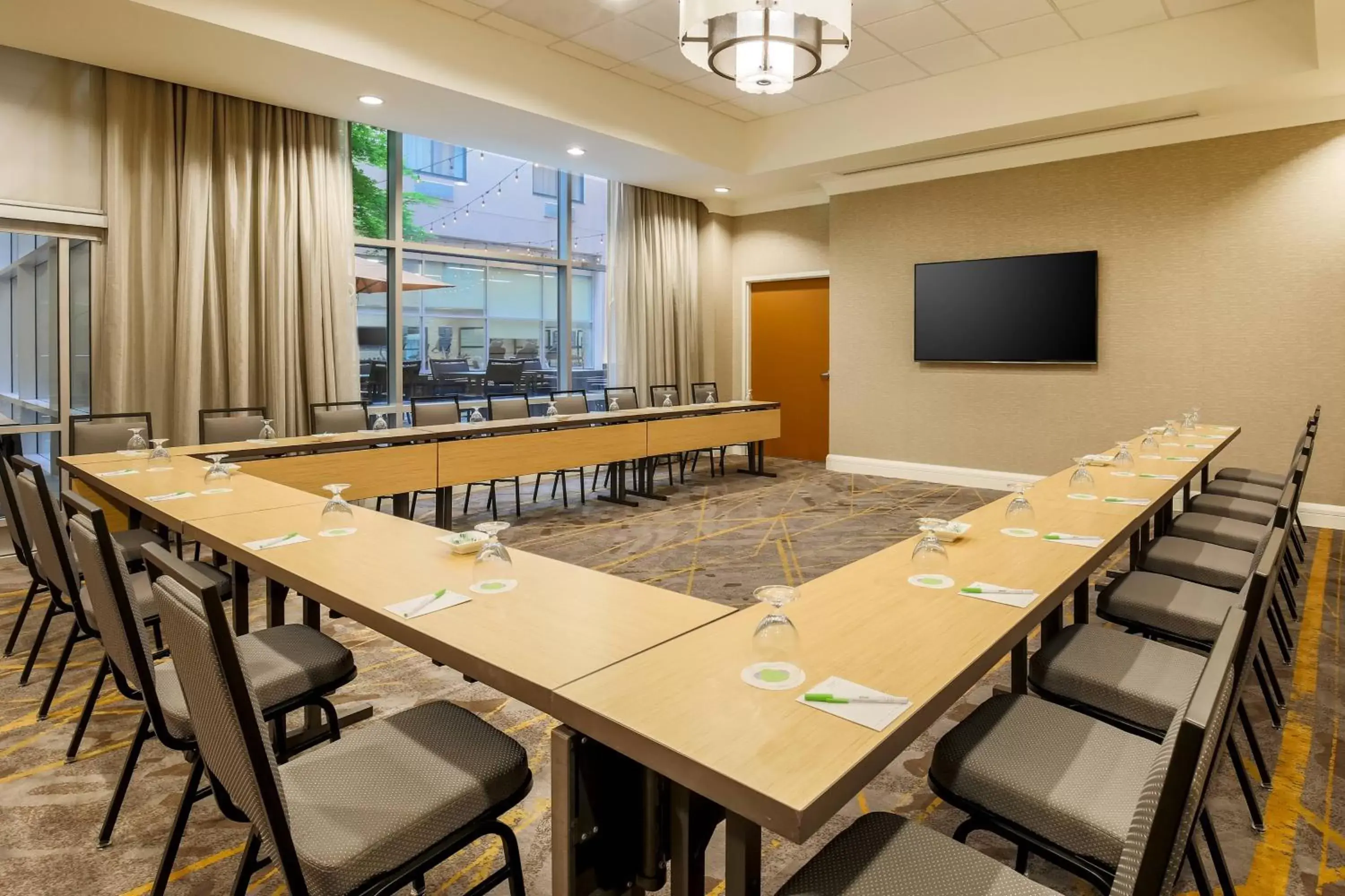 Meeting/conference room in Courtyard by Marriott Pittsburgh Downtown