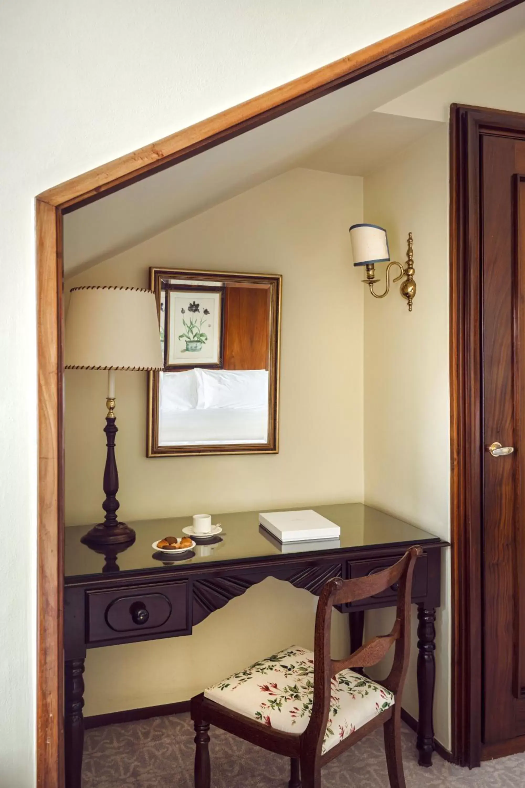 Bedroom, Bathroom in Reid's Palace, A Belmond Hotel, Madeira