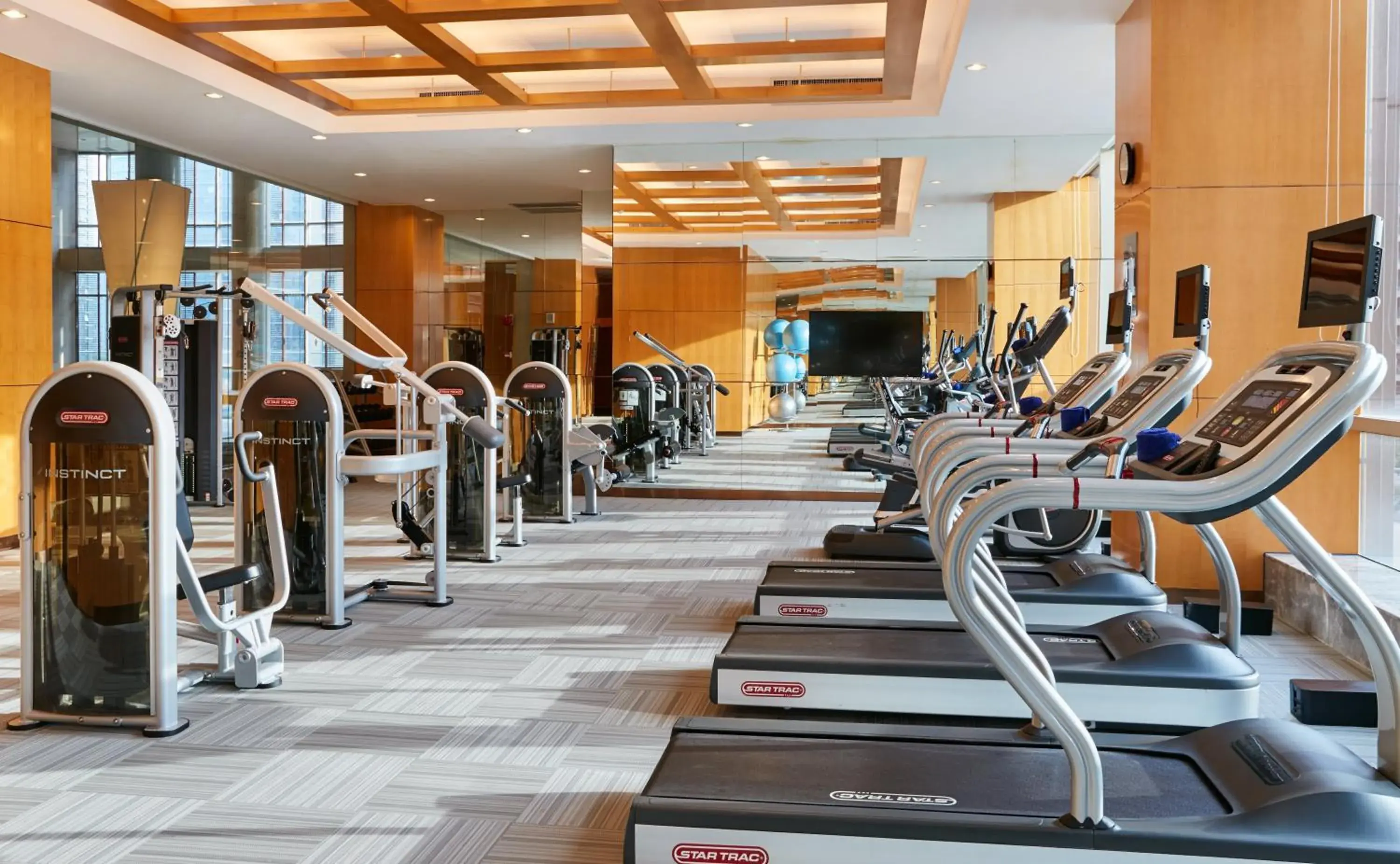 Spa and wellness centre/facilities, Fitness Center/Facilities in InterContinental Ningbo, an IHG Hotel