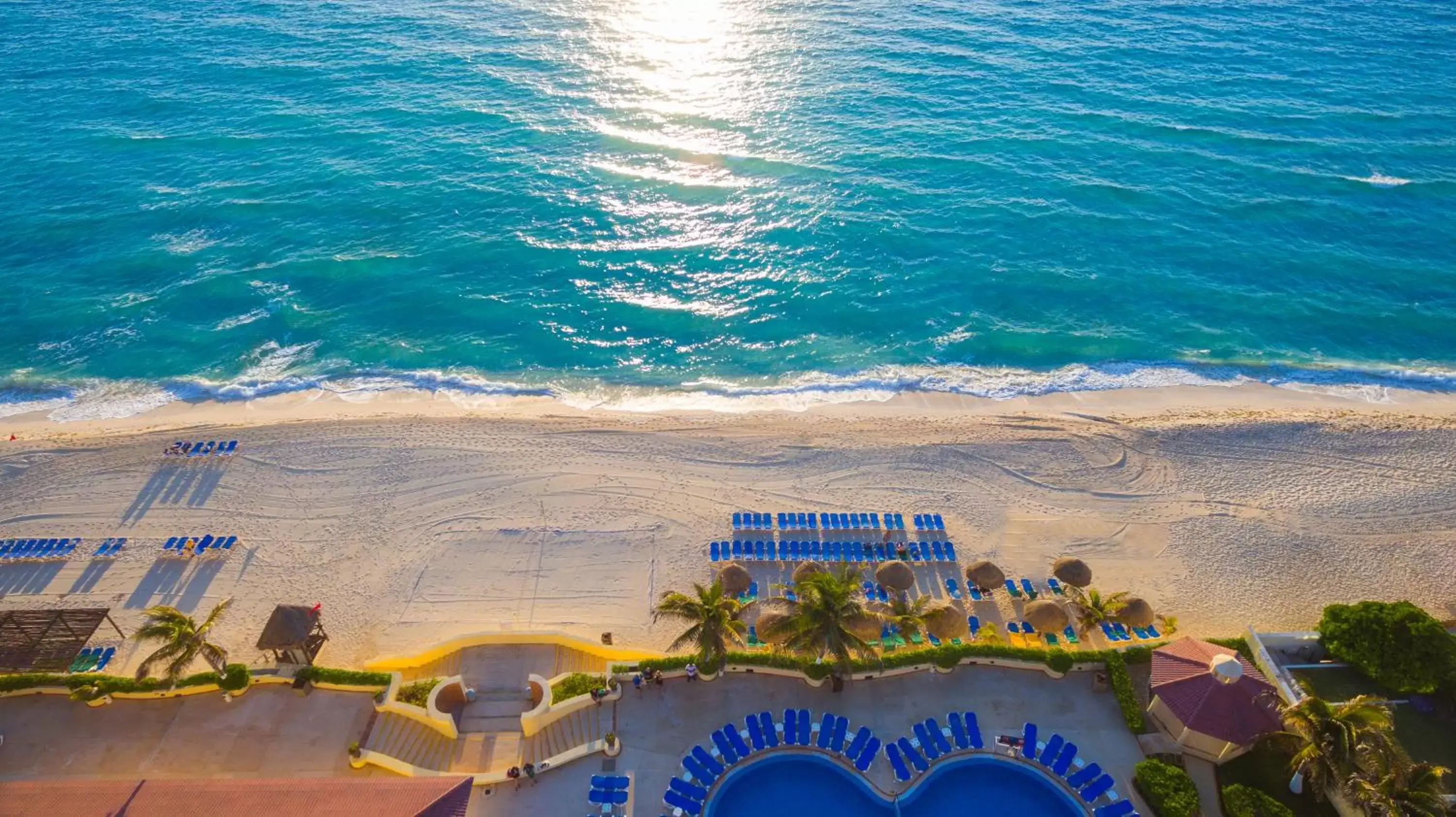 Beach in GR Solaris Cancun All Inclusive