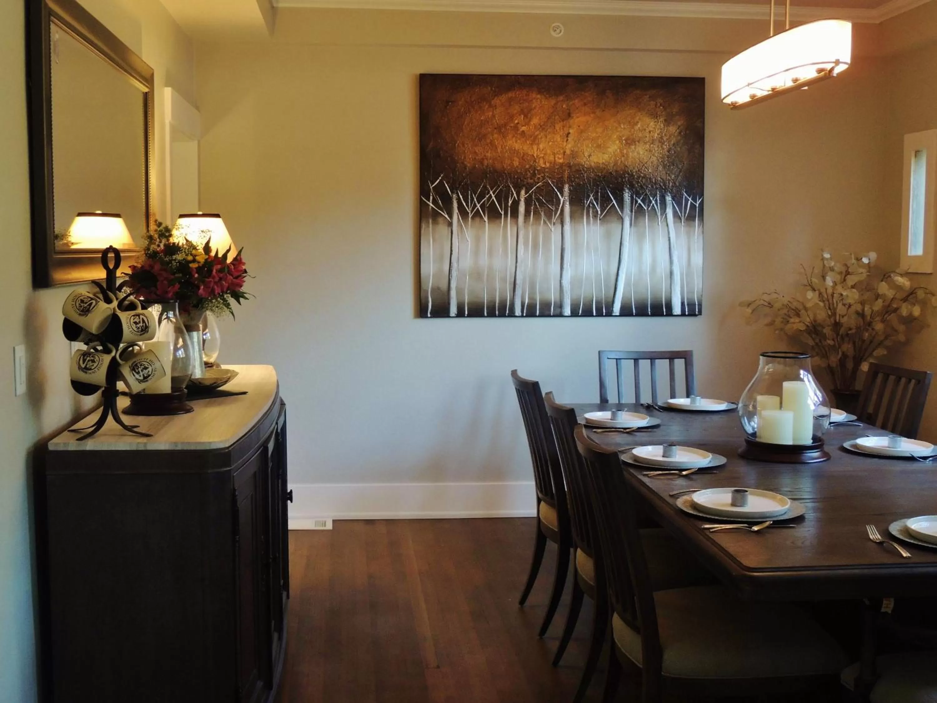 Restaurant/places to eat in Huff House Inn and Cabins