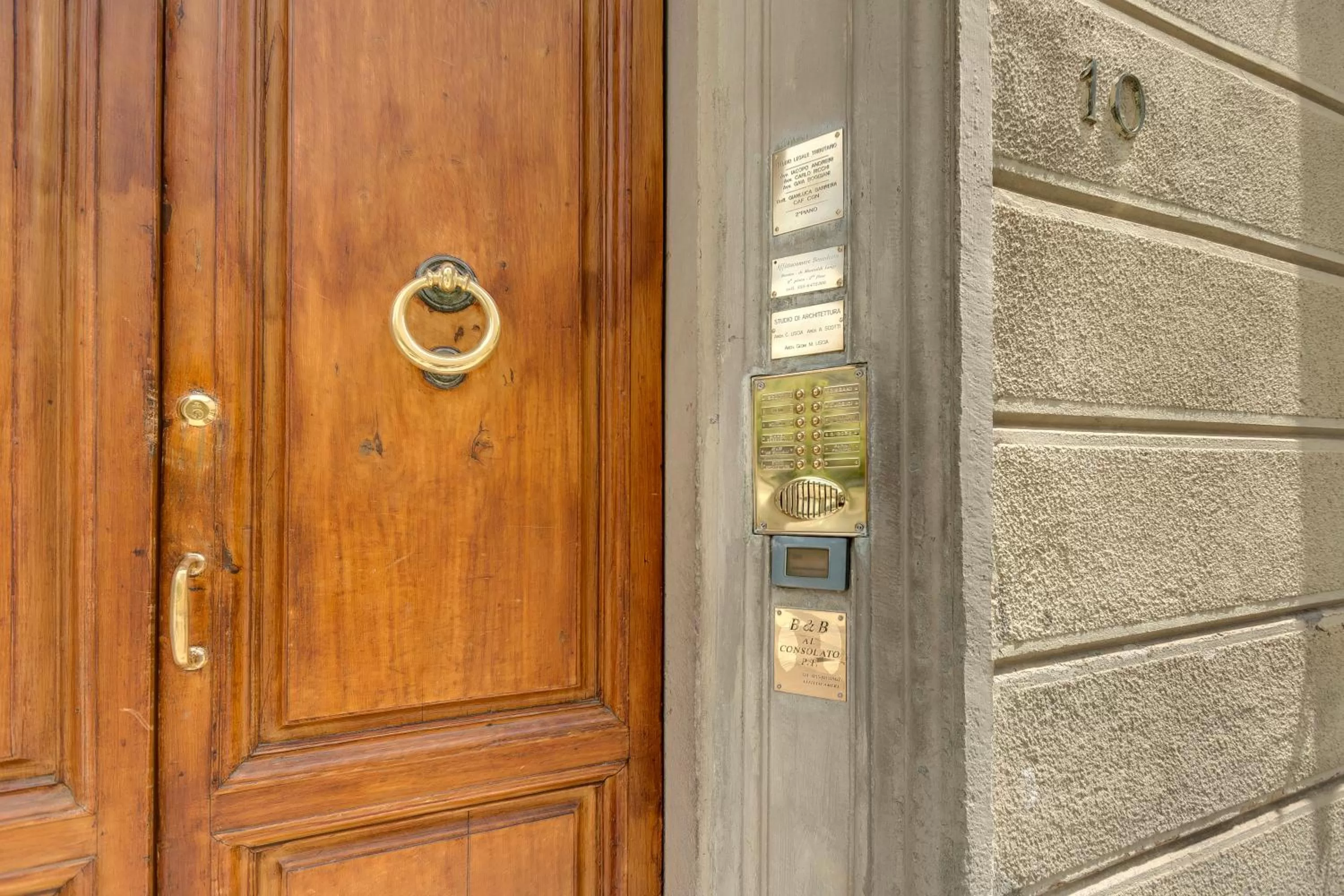 Property building in Al Consolato