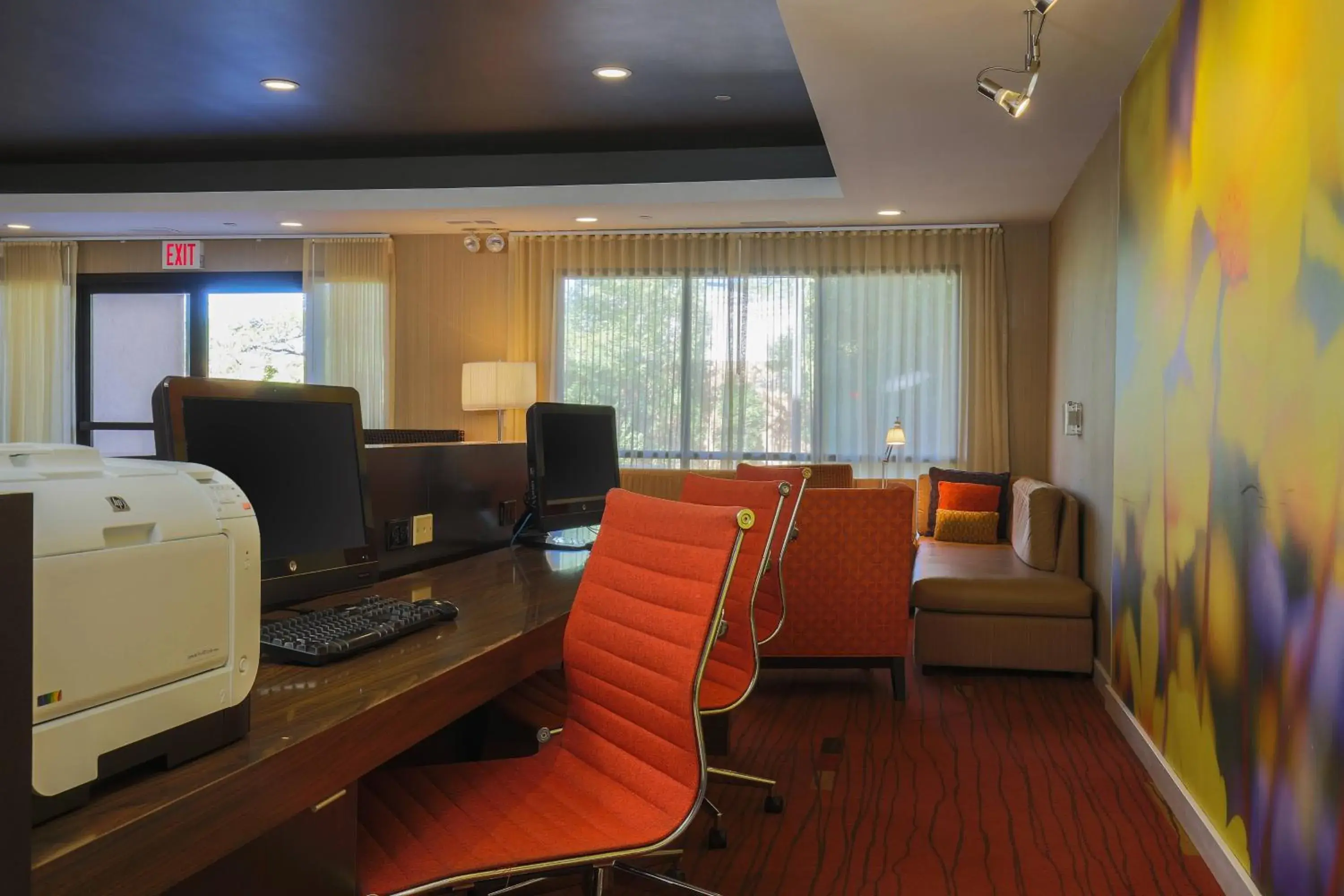 Business facilities in Courtyard by Marriott Flint Grand Blanc
