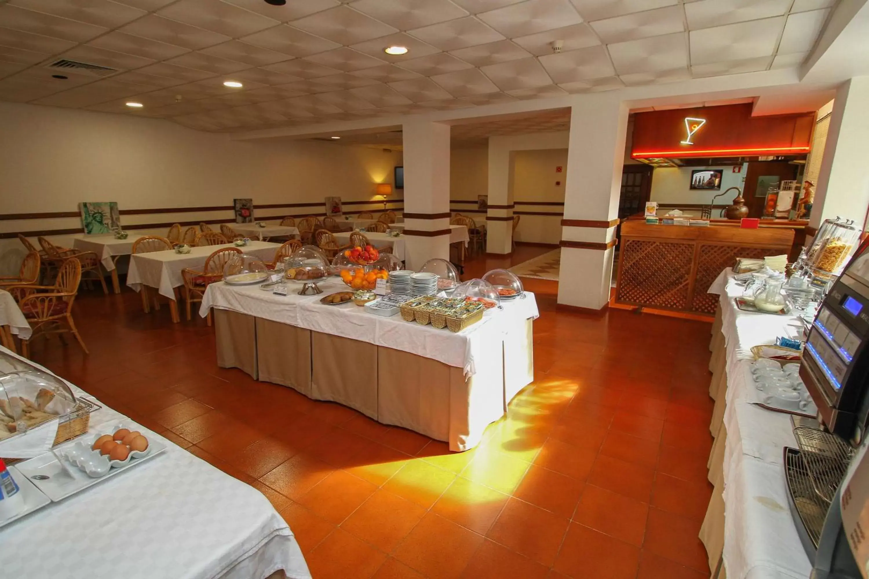 Restaurant/places to eat in Best Western Hotel Dom Bernardo Restaurant/places to eat in Best Western Hotel Dom Bernardo