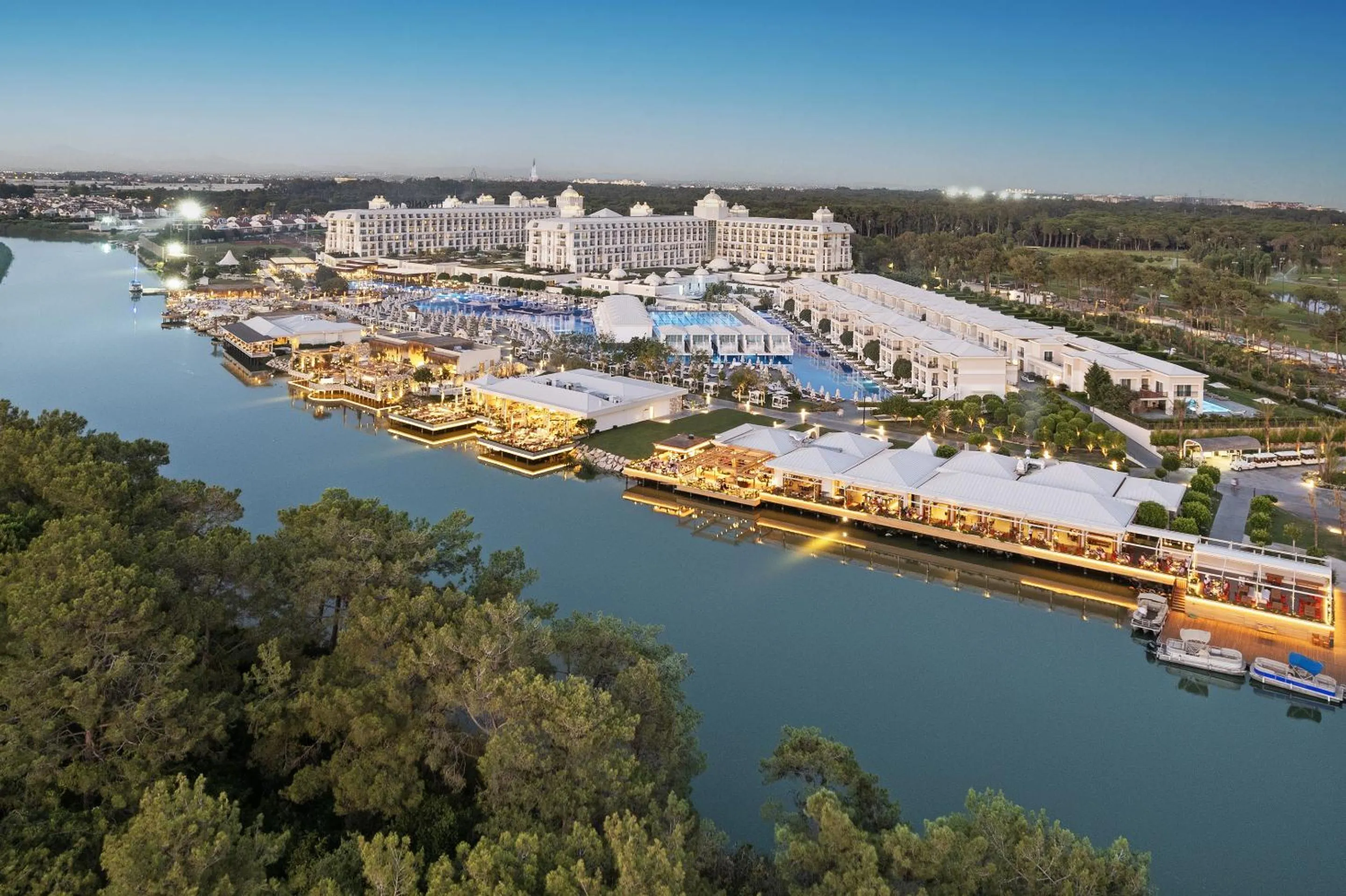 Property building in Titanic Deluxe Golf Belek